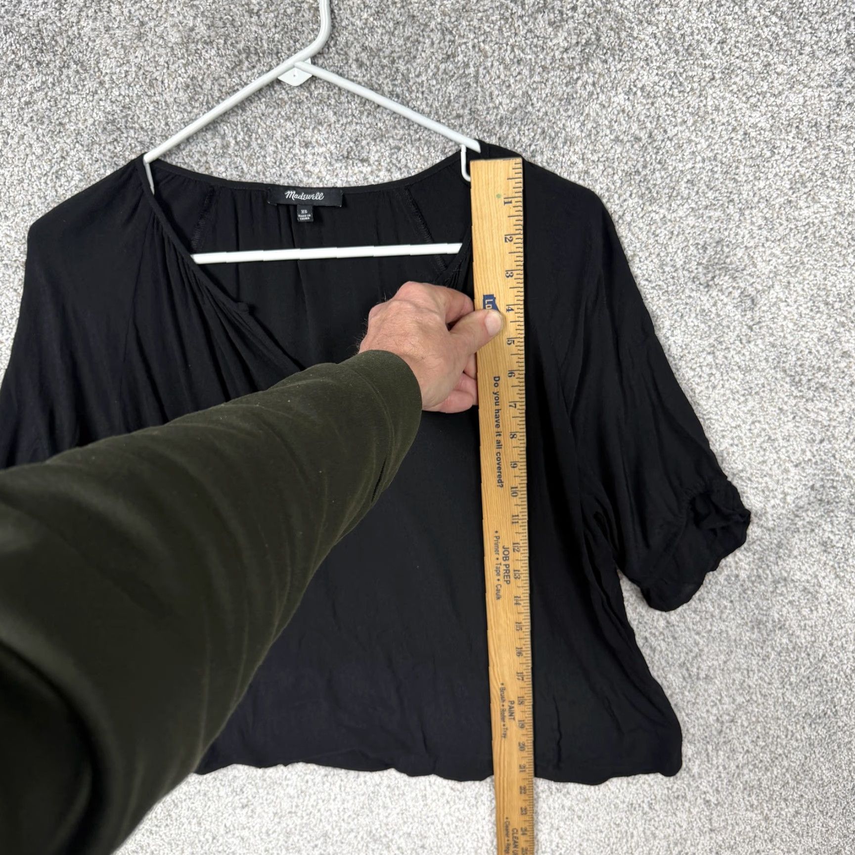 Madewell Madewell Blouse Womens XS Black V-Neck Puff Sleeve Ruffle Boho Chic Romantic Size XS / US 0-2 / IT 36-38 - 2 Thumbnail