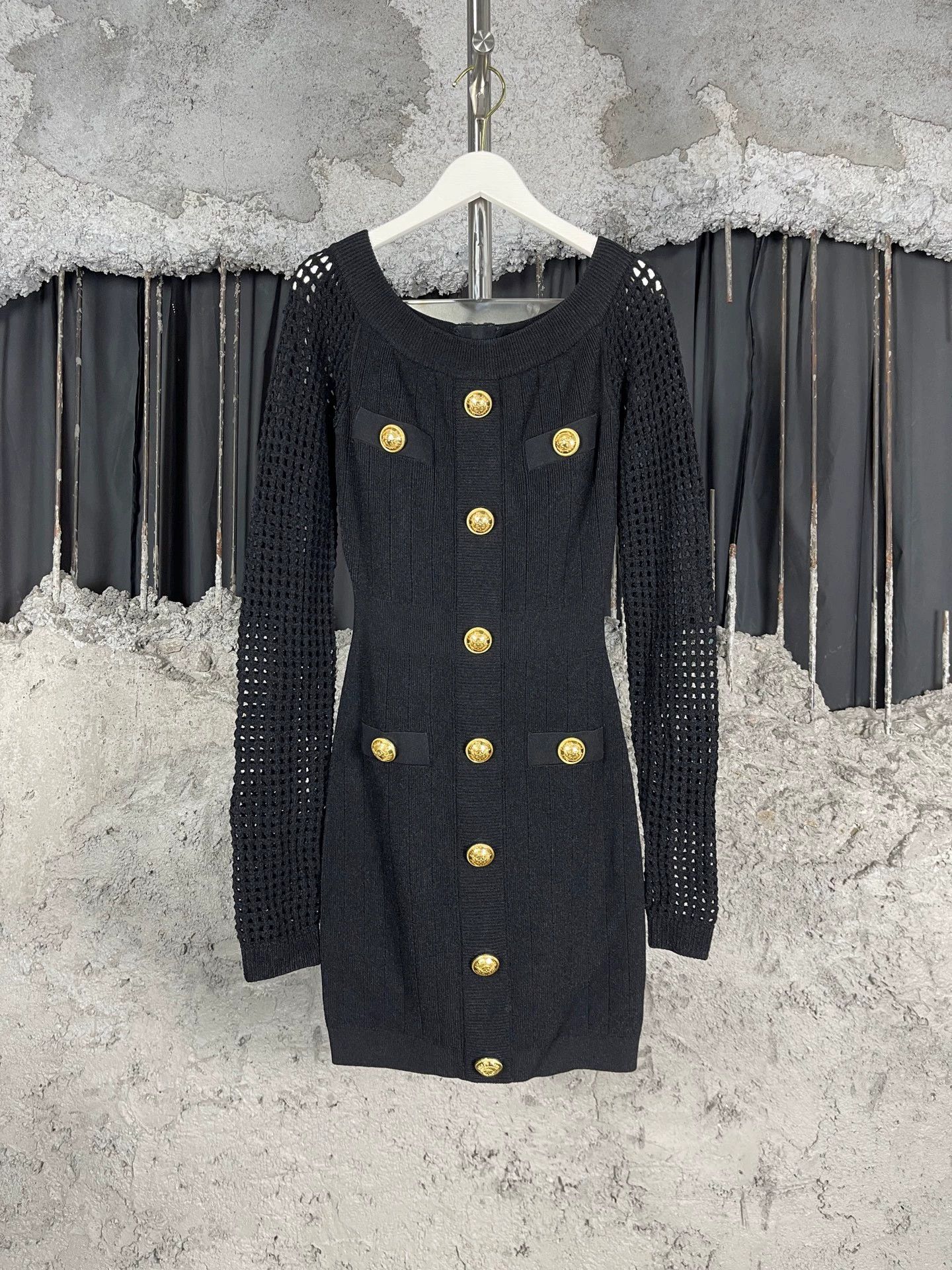 Balmain Balmain Gold Button Dress 36 New Size XS / US 0-2 / IT 36-38 - 1 Thumbnail