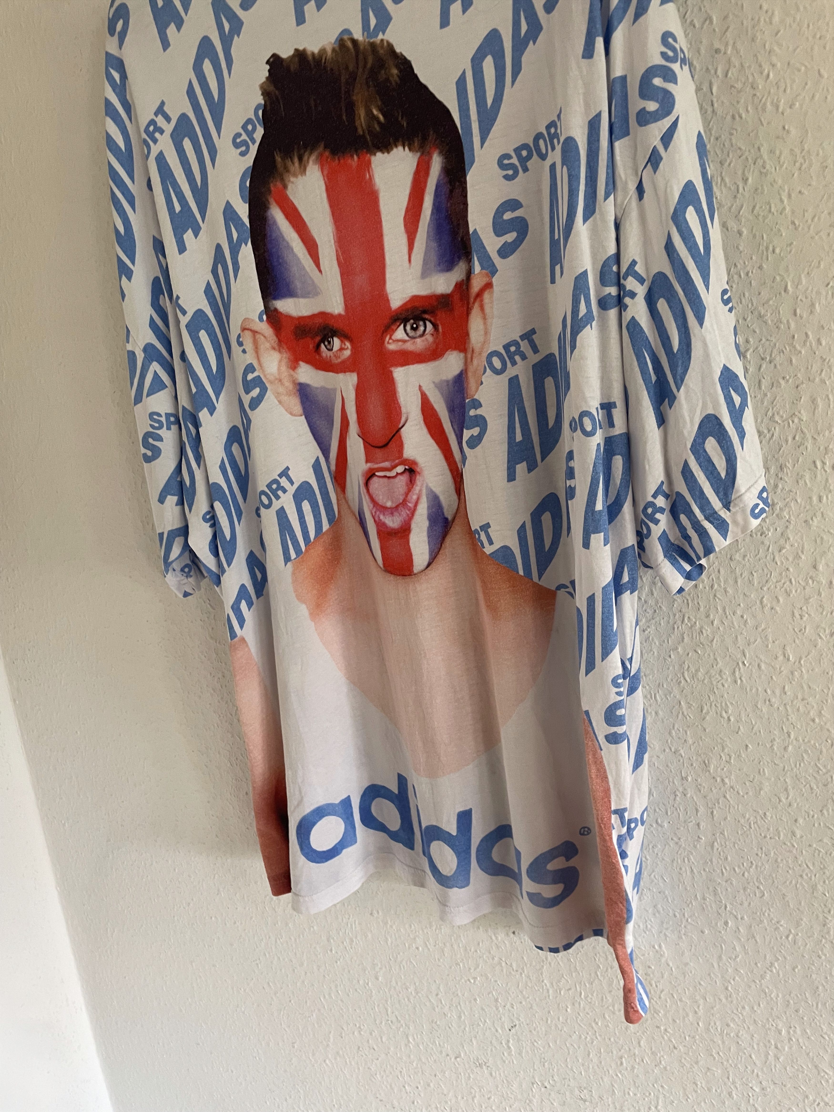Adidas × Jeremy Scott Union Jack Oversized Tee Size US XL / EU 56 / 4 - 3 Thumbnail