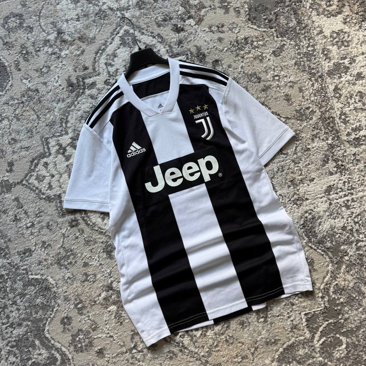 Adidas Adidas Juventus 2018/19 Home Soccer Jersey Jeep Blokecore Size US M / EU 48-50 / 2 - 2 Thumbnail