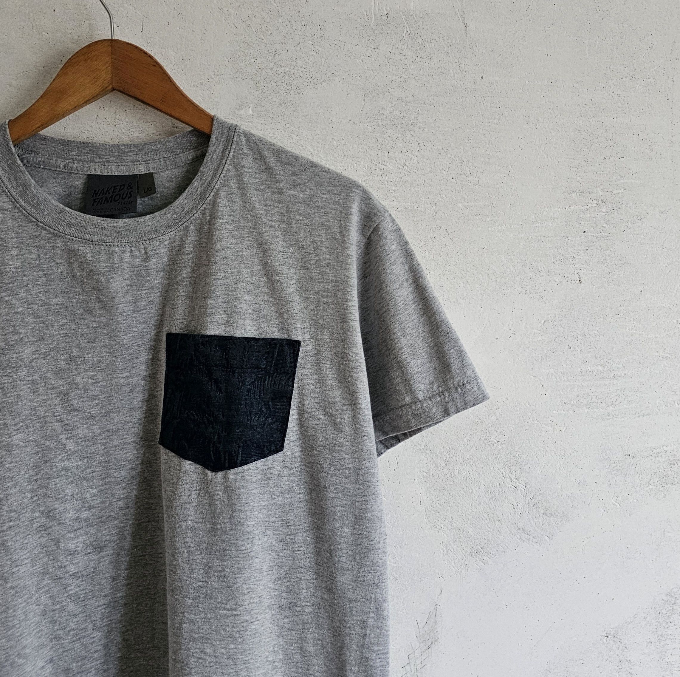 Naked & Famous Naked Famous pocket tee Size US L / EU 52-54 / 3 - 2 Thumbnail