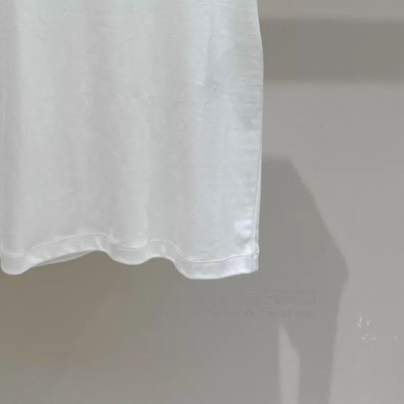 Louis Vuitton Louis Vuitton White chain flocked printed T-shirt Size US L / EU 52-54 / 3 - 4 Thumbnail
