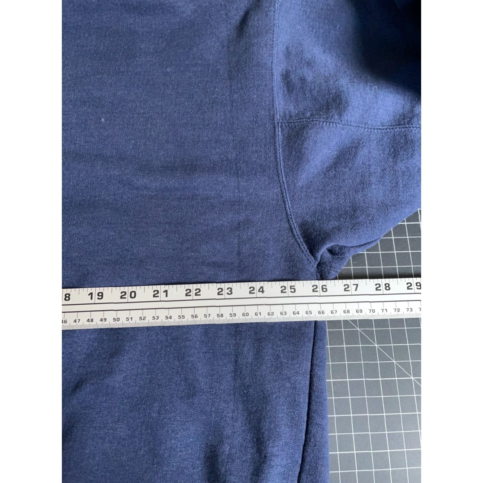 Vintage VINTAGE Headwaters Sweatshirt Dark Blue Embroidered Alpina Buck Men XL Graphic Print Crew Neck Pullover Regular Cotton-Blend Fleece Size US XL / EU 56 / 4 - 5 Thumbnail