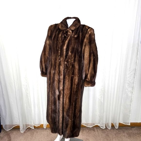 image of Non Signe Unsigned Dasco Genuine Mink Fur Coat Dark Brown Metal Clasp Closure, Women's (Size Small)