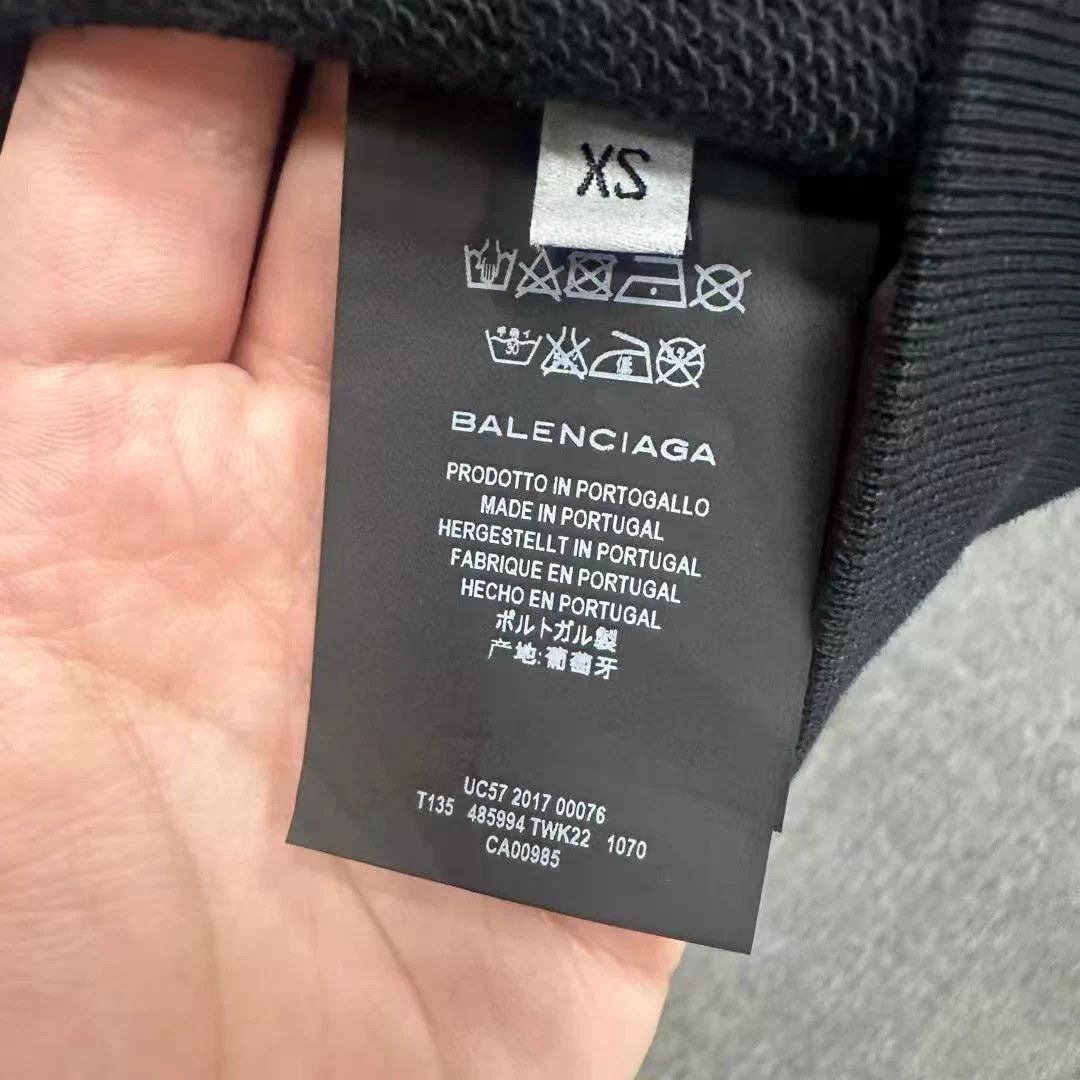 Balenciaga Balenciaga NWT homme sweatshirt OS XS 1480 Size US XS / EU 42 / 0 - 3 Thumbnail