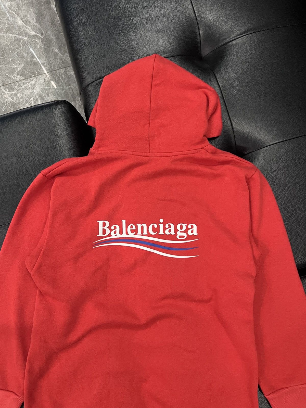 Balenciaga Balenciaga by Demna 2017 Wave Logo Hoodie Size US XXS / EU 40 - 13 Thumbnail
