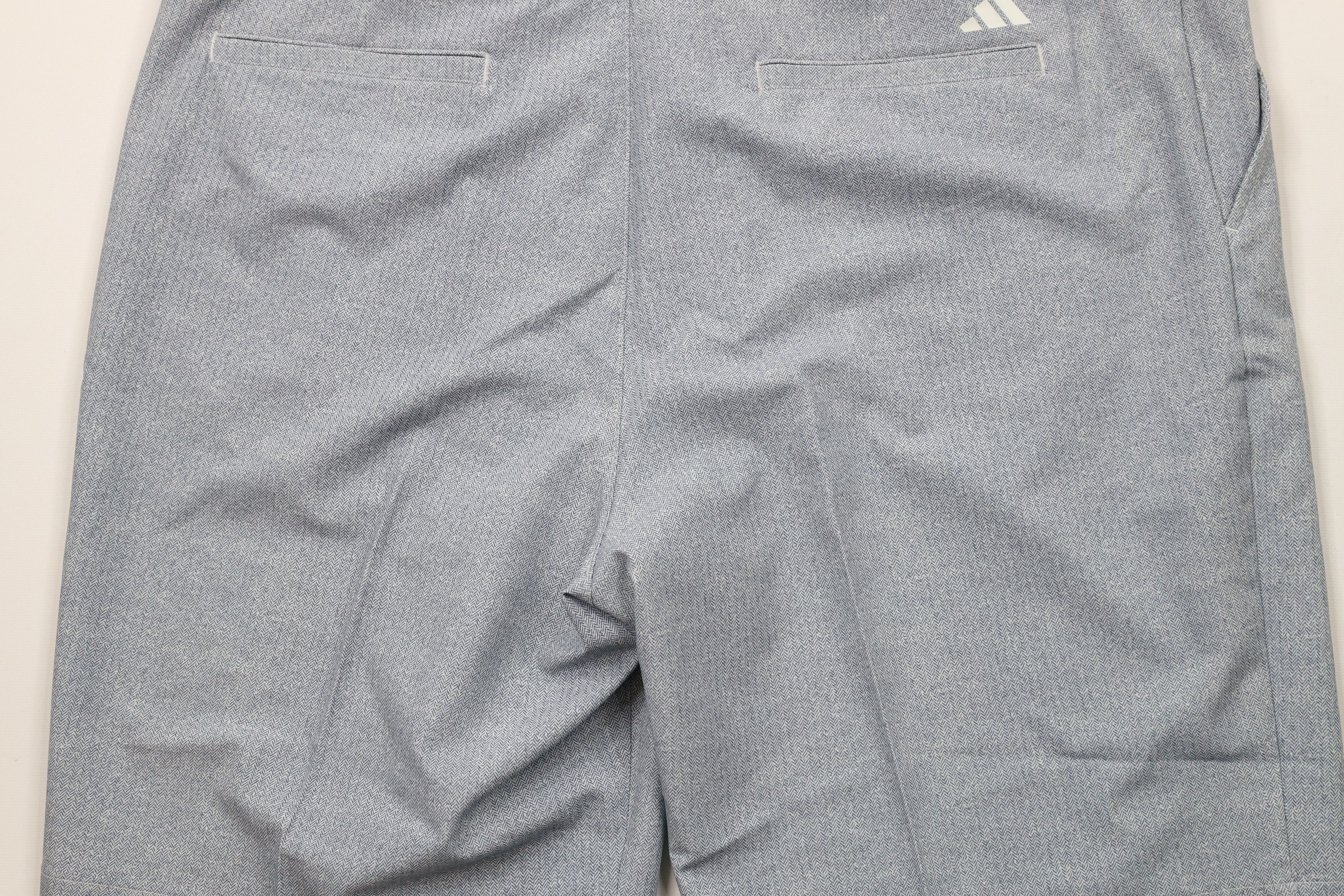 Adidas × Vintage New Adidas Stretch Herringbone Golf Golfing Chino Shorts Size US 38 / EU 54 - 11 Thumbnail