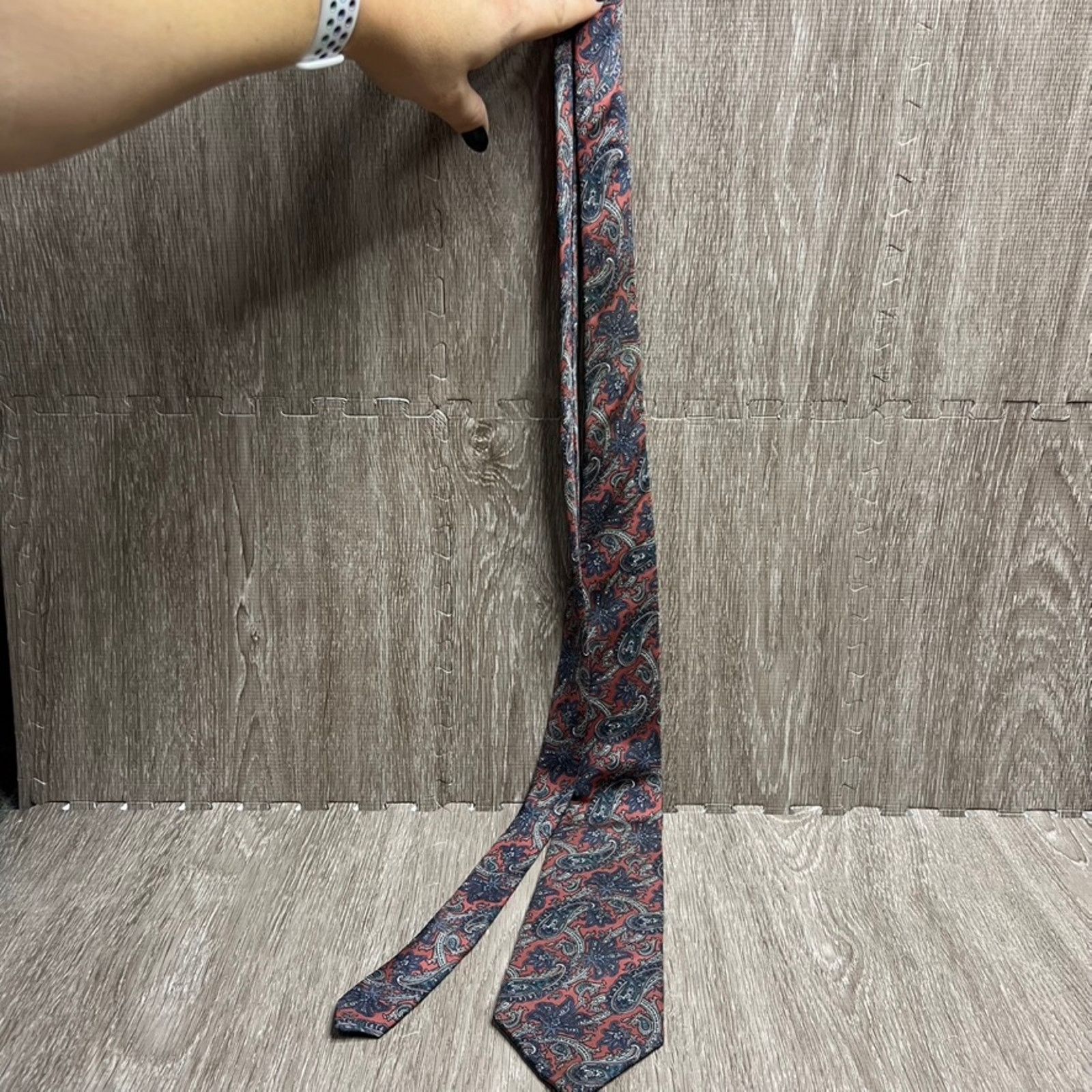 Dior Christian Dior Monsieur Vintage Silk Tie Red Blue Paisley Size ONE SIZE - 6 Thumbnail
