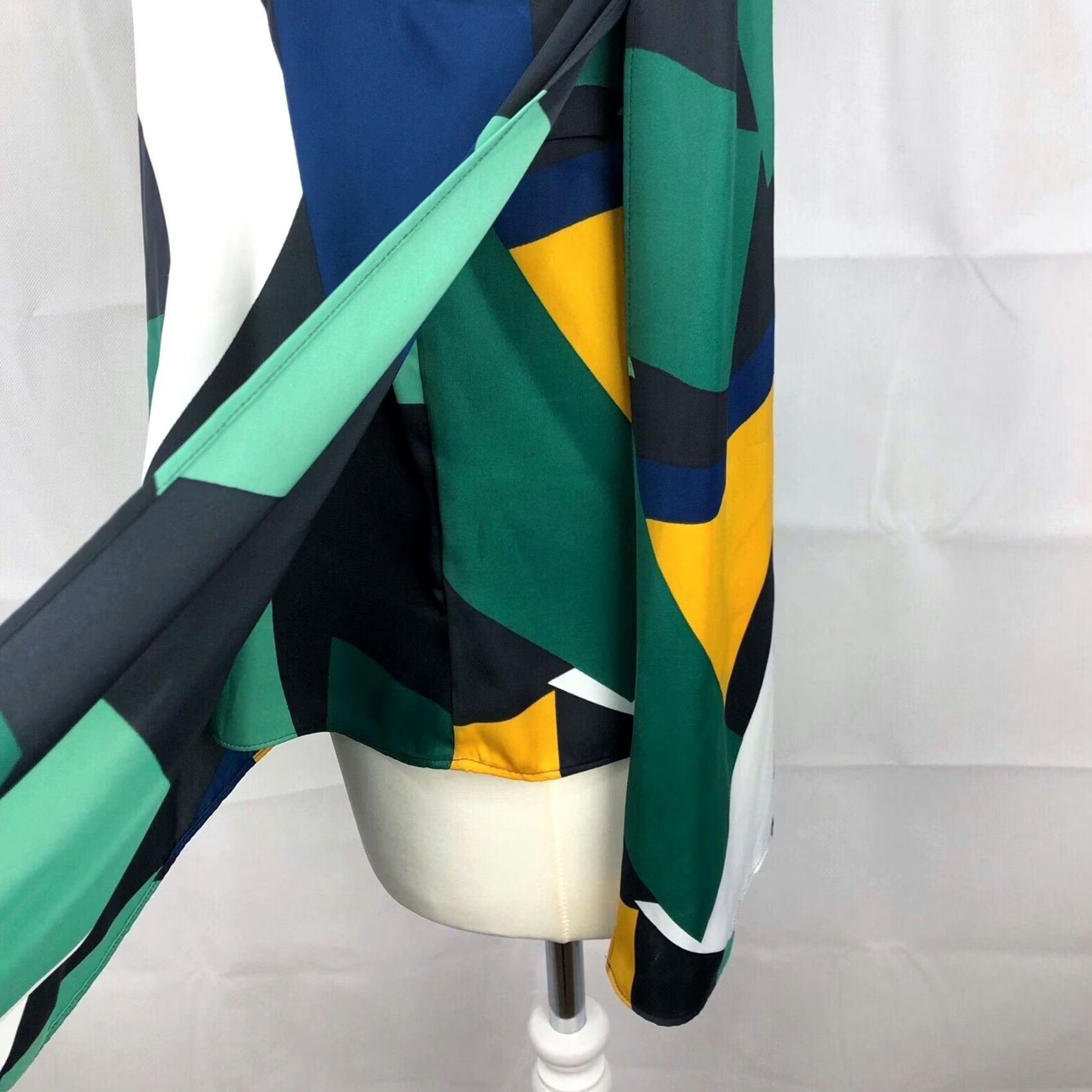 Vintage Autograph Top Womens 10 Printed Neck Shell Green Mix Women Ladies T432030T Size L / US 10 / IT 46 - 4 Thumbnail
