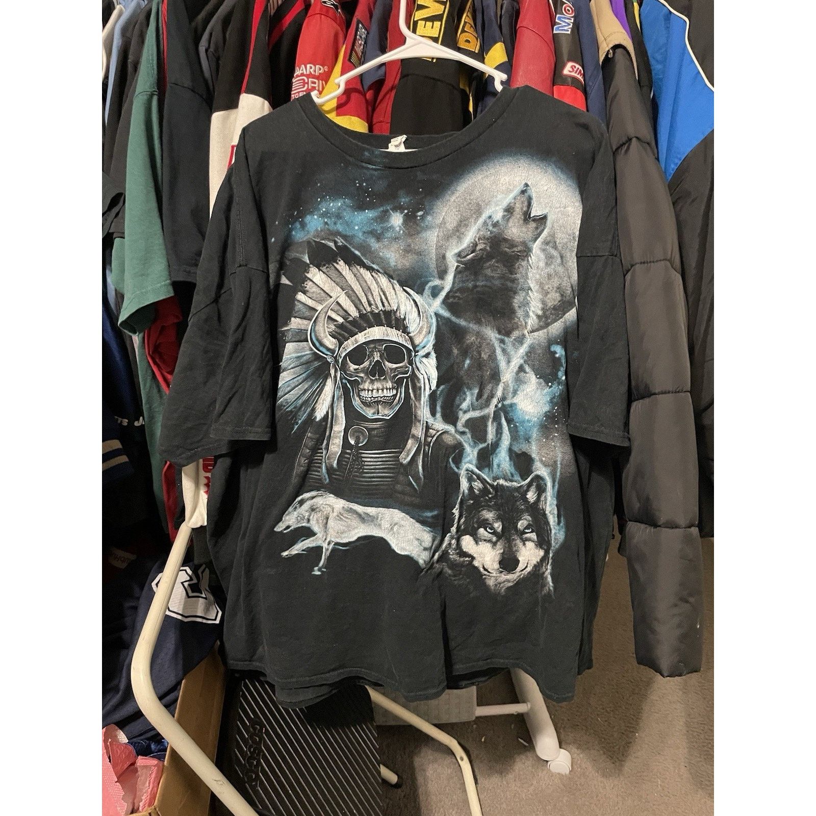 Gildan Size 3XL- VTG Indian Warrior Skeleton Wolf Moon AOP T-Shirt Size US XXL / EU 58 / 5 - 1 Thumbnail