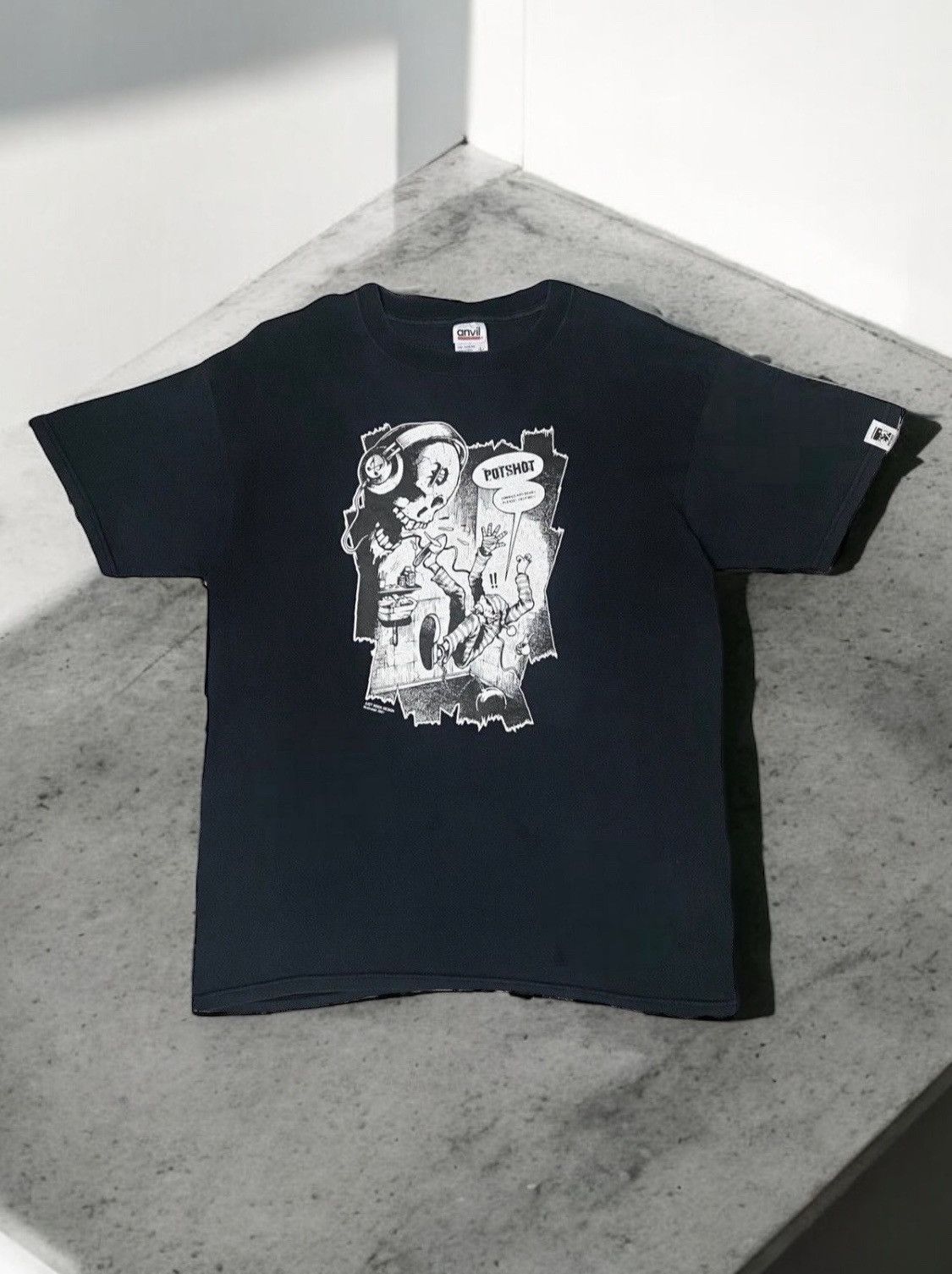 Band Tees Anvil Japan Tee Illustration 2001 Potshot Zombie Not Dead Size US M / EU 48-50 / 2 - 1 Thumbnail