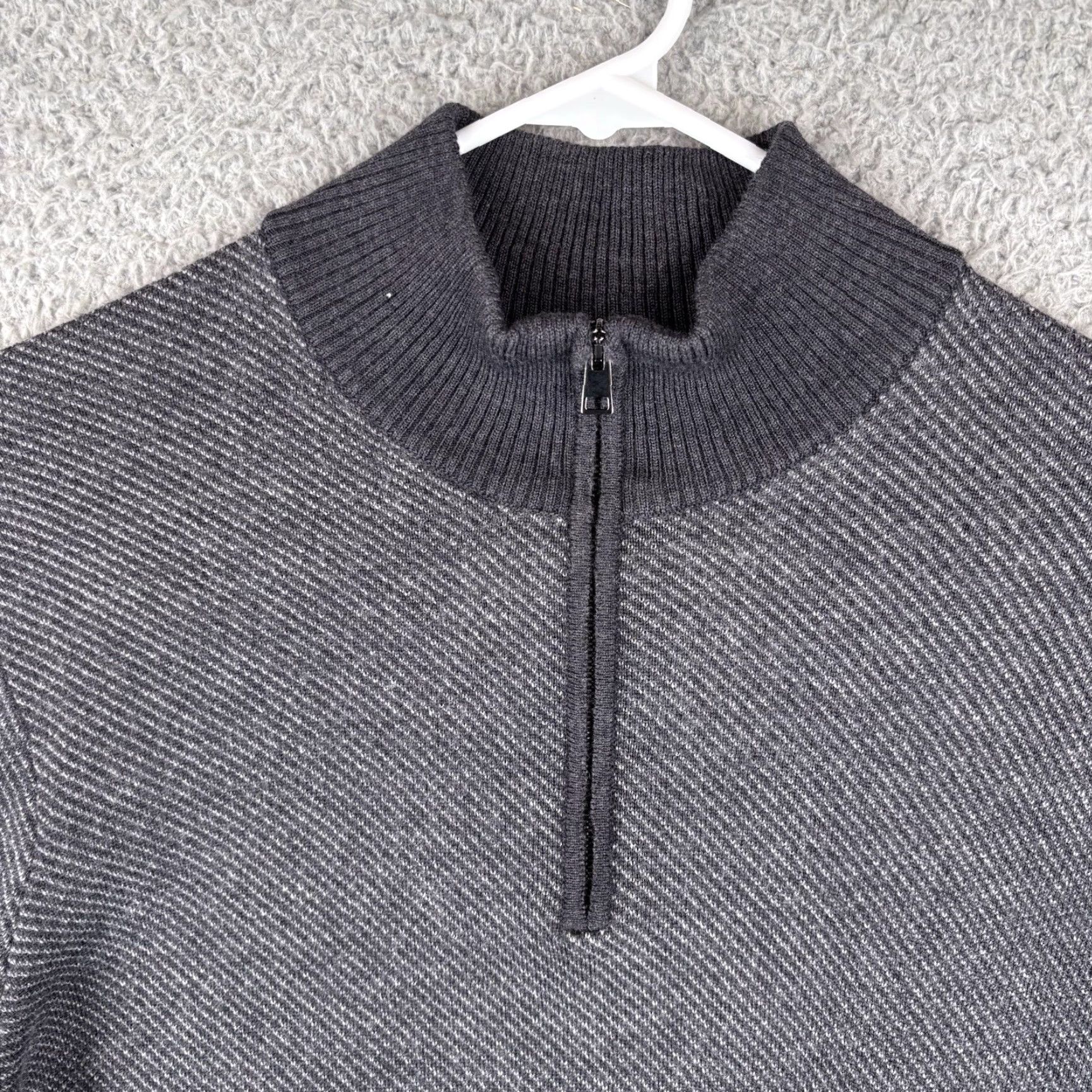 Vintage HAGEN Sweater Mens L Charcoal Quarter Zip Merino Wool Mock Neck Pullover Knit Wool Zipper Regular Knit Winter Fall Spring Italy Mens Size US L / EU 52-54 / 3 - 2 Thumbnail