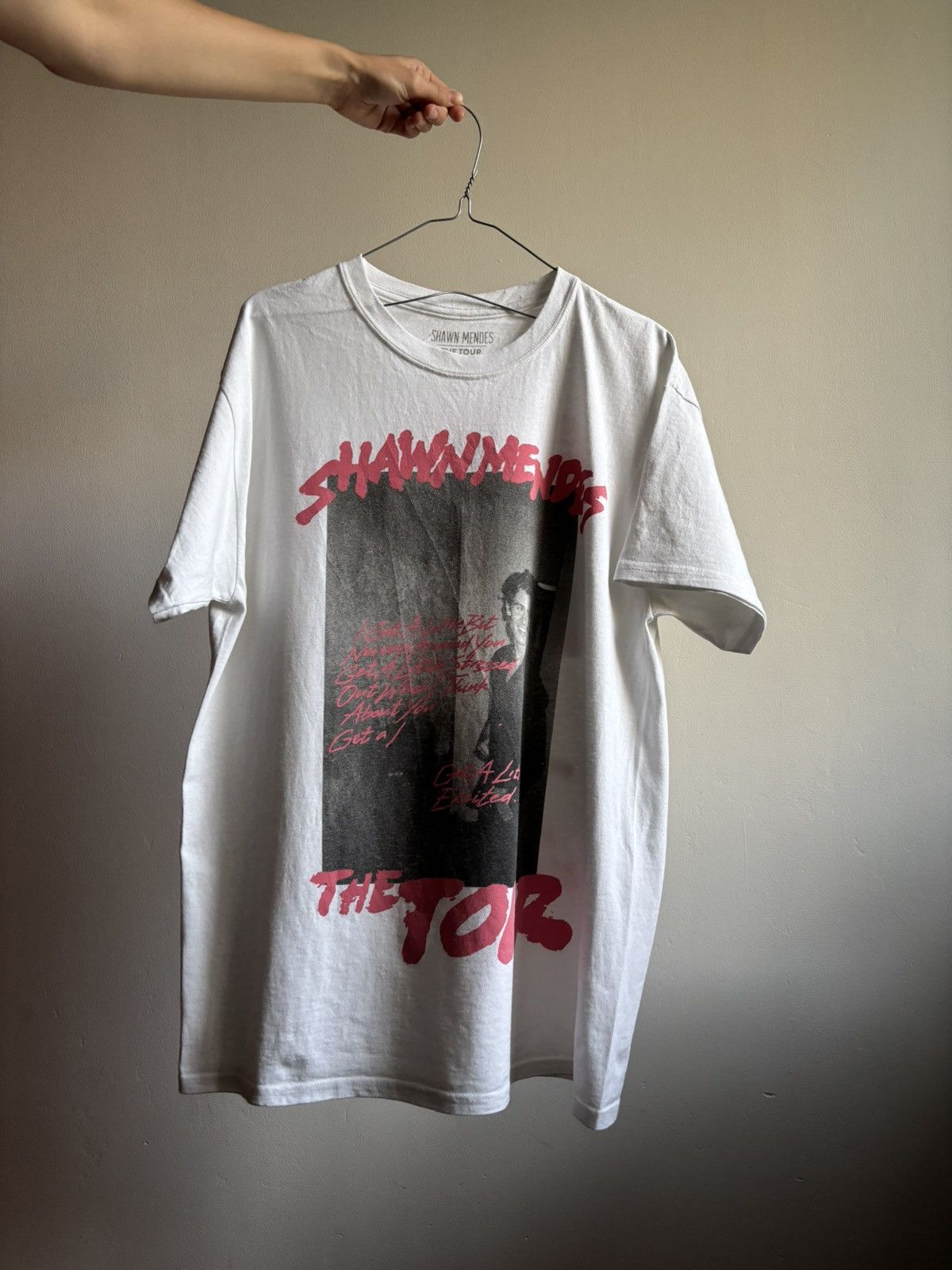 Vintage Summer Diaries 2019 Shawn Mendes the tour tshirt Size US M / EU 48-50 / 2 - 4 Thumbnail