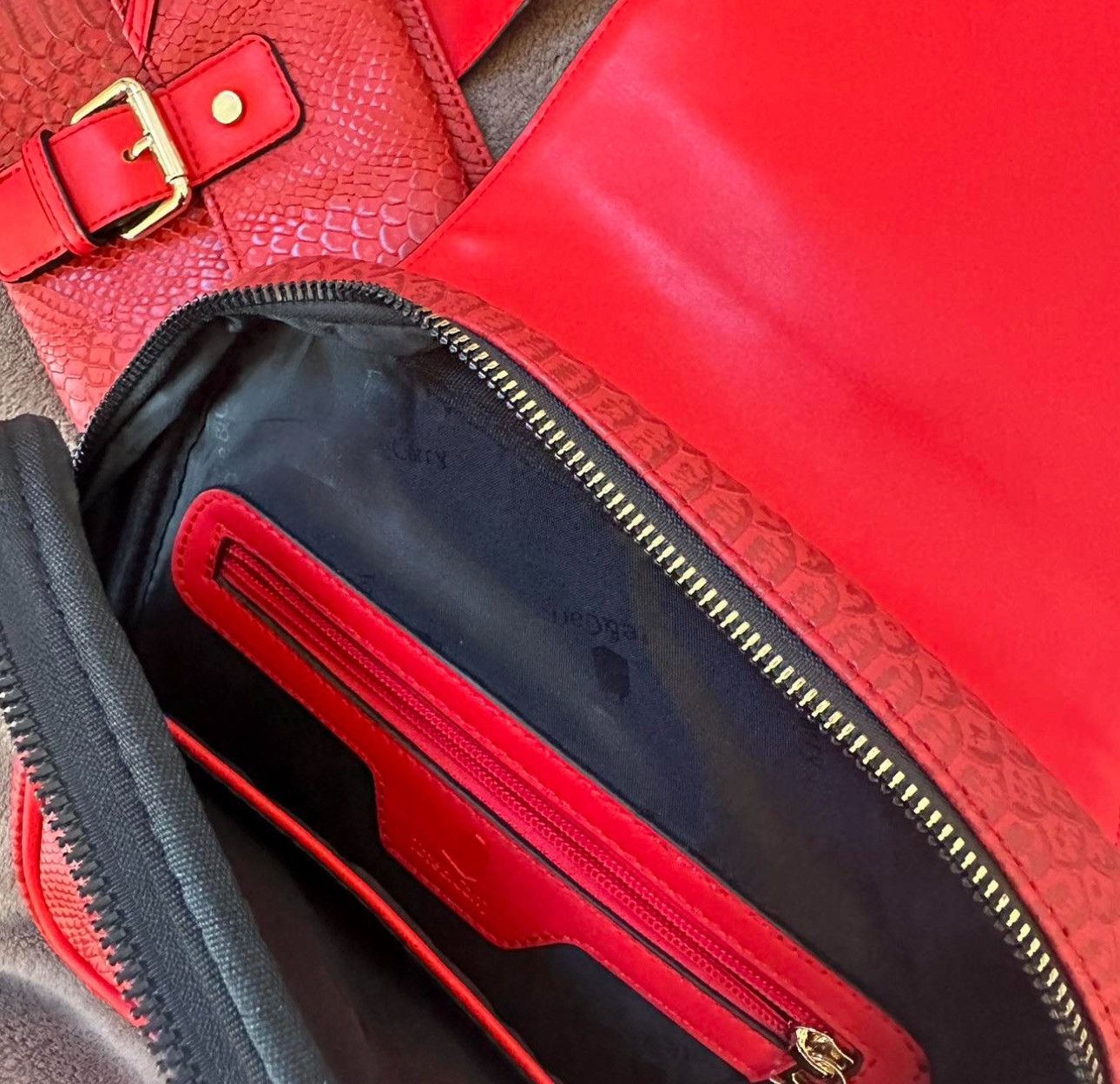 Other Red leather tote & carry apollo bag Size ONE SIZE - 5 Thumbnail
