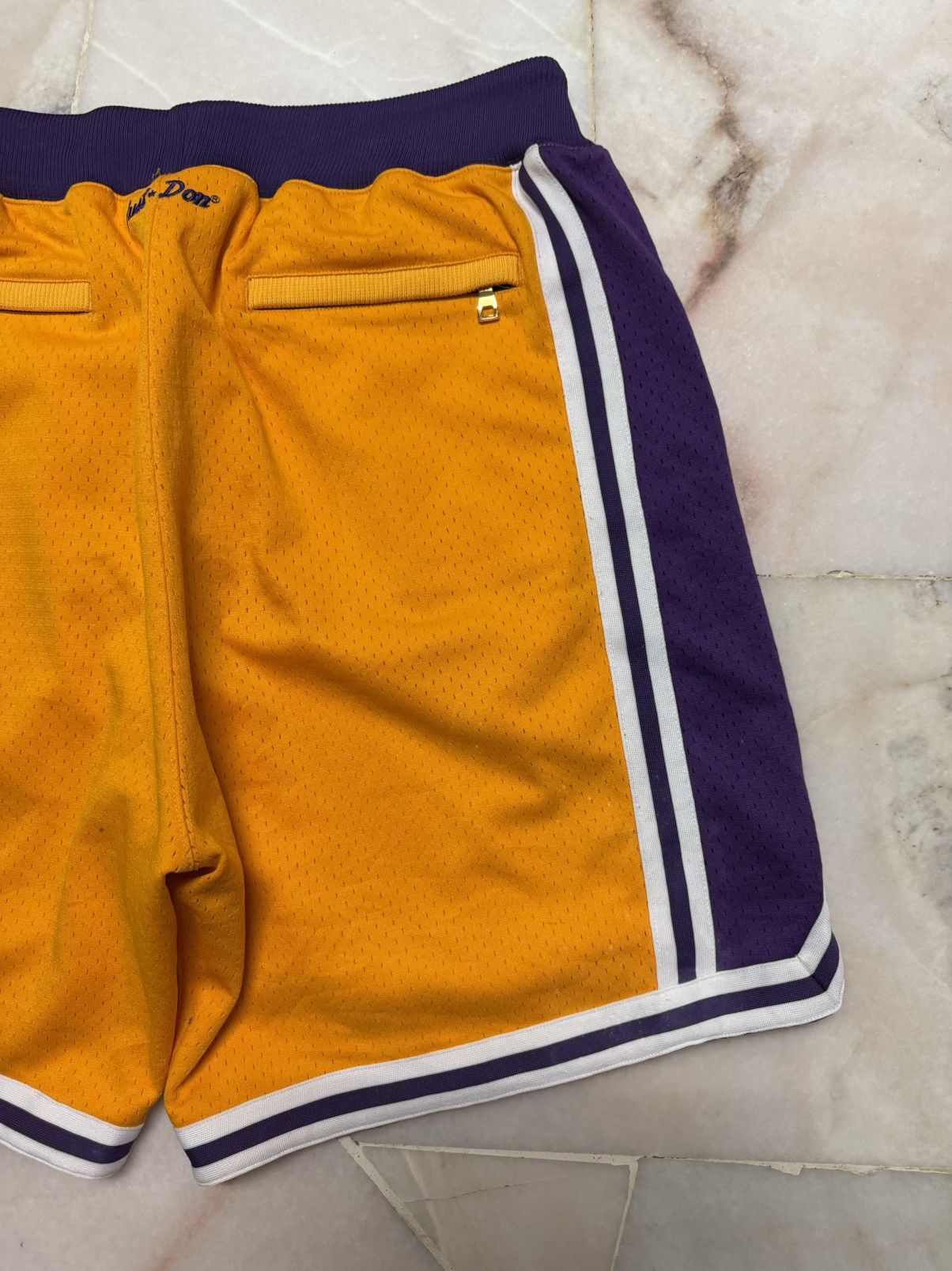 NBA 💥JUST x DOM MITCHELL & NESS LAKERS SHORT NBA JERSEY Size US 36 / EU 52 - 15 Thumbnail