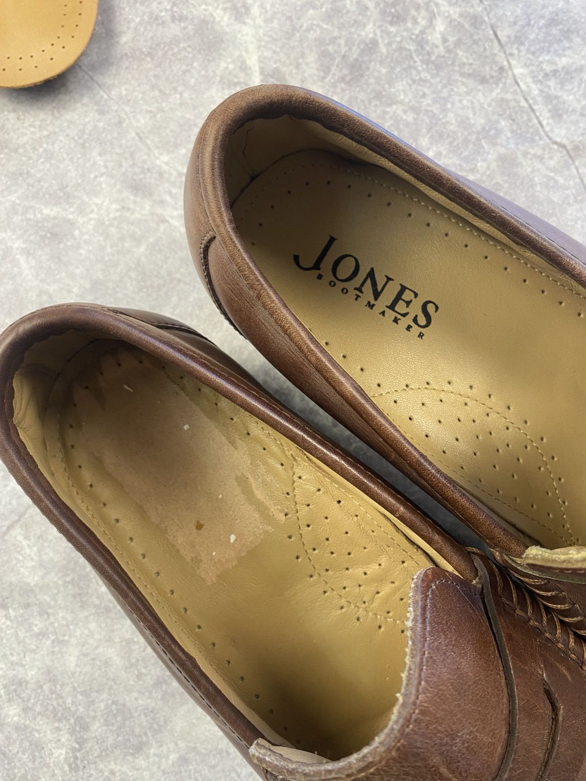 Other Jones Bootmaker Brown Leather Loafers Size: 8 Size US 8 / EU 41 - 8 Thumbnail
