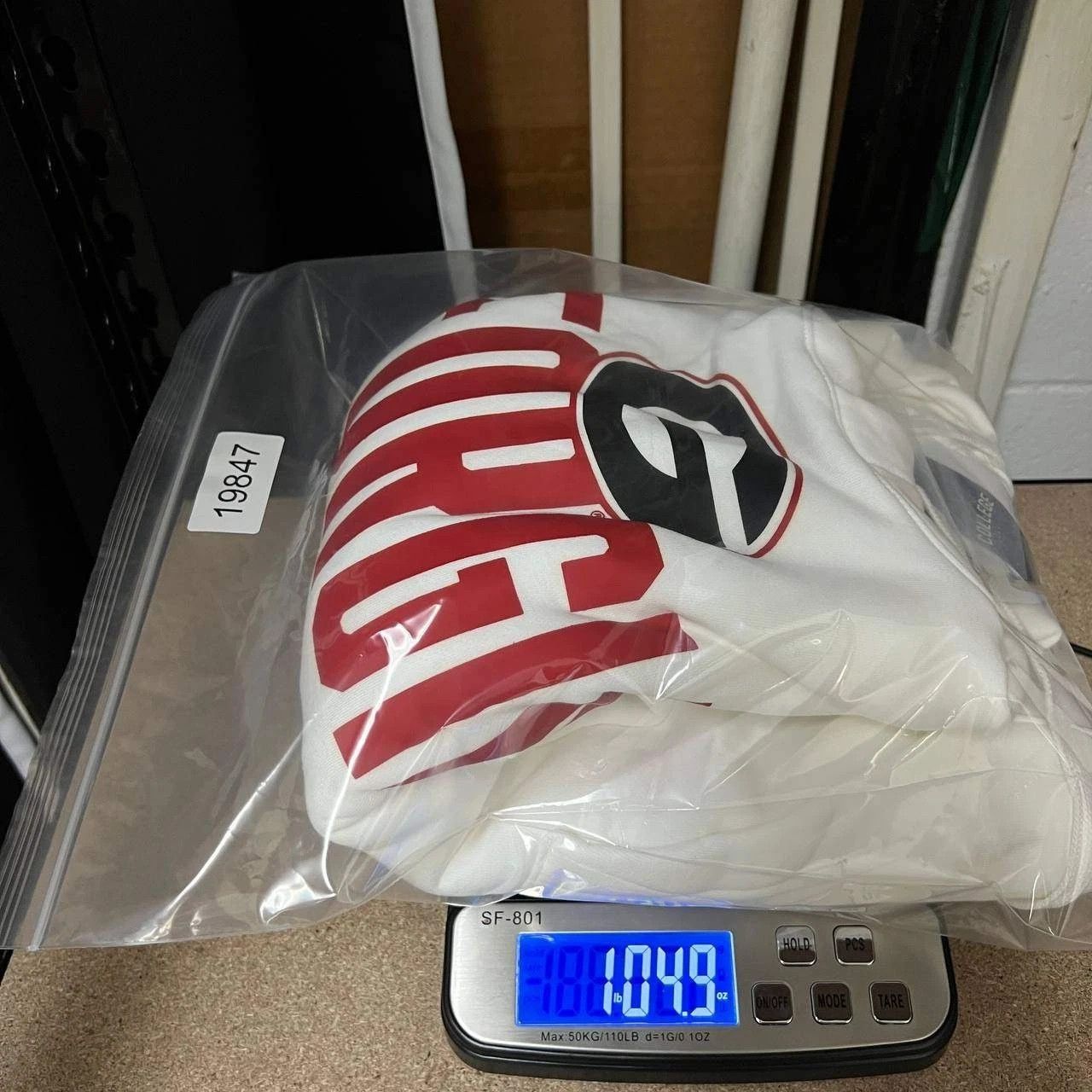Nike Nike Hoodie Men White Georgia Bulldogs NCAA Pullover New L Size US L / EU 52-54 / 3 - 8 Thumbnail