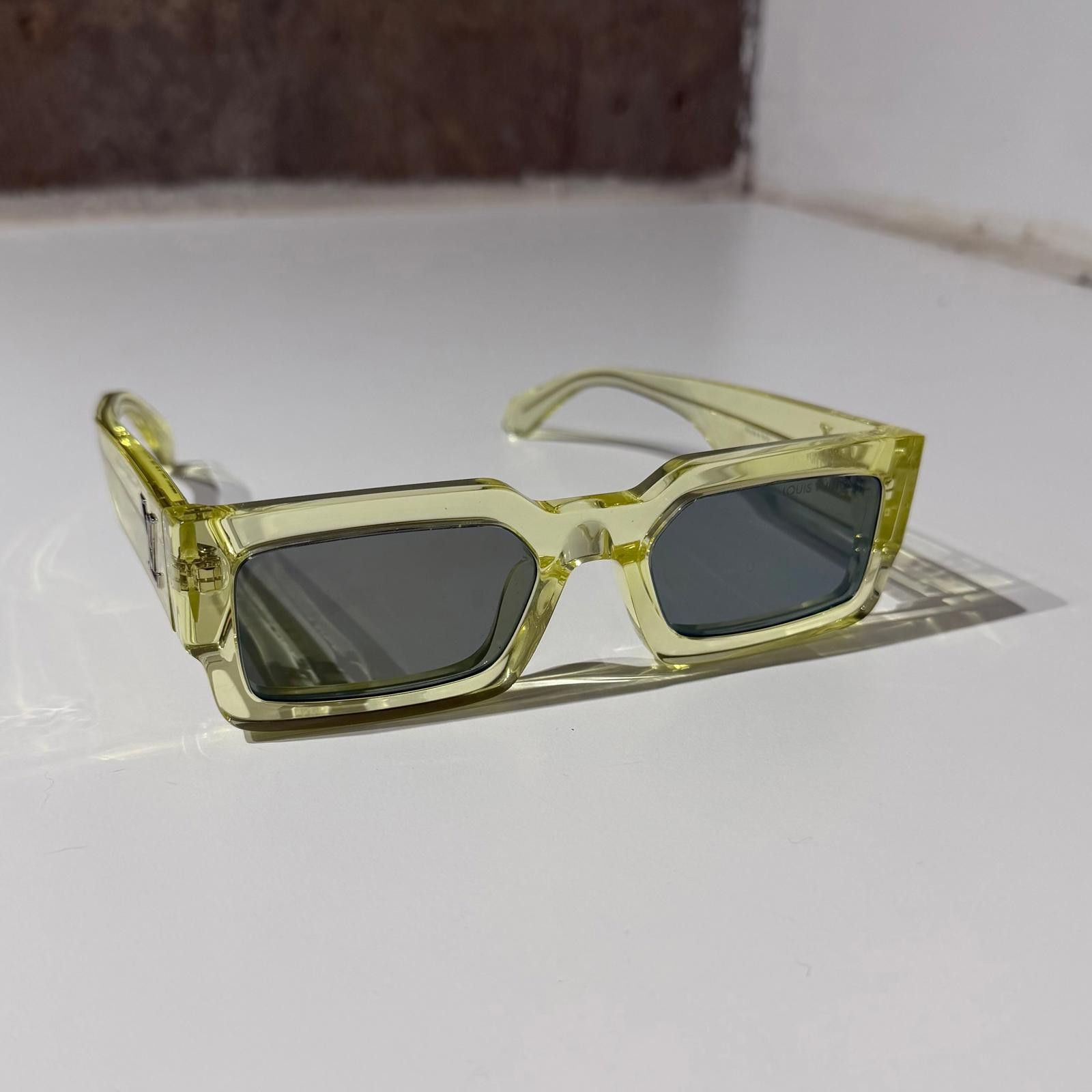 Louis Vuitton Louis Vuitton Rectangular Sunglasses Size ONE SIZE - 2 Thumbnail