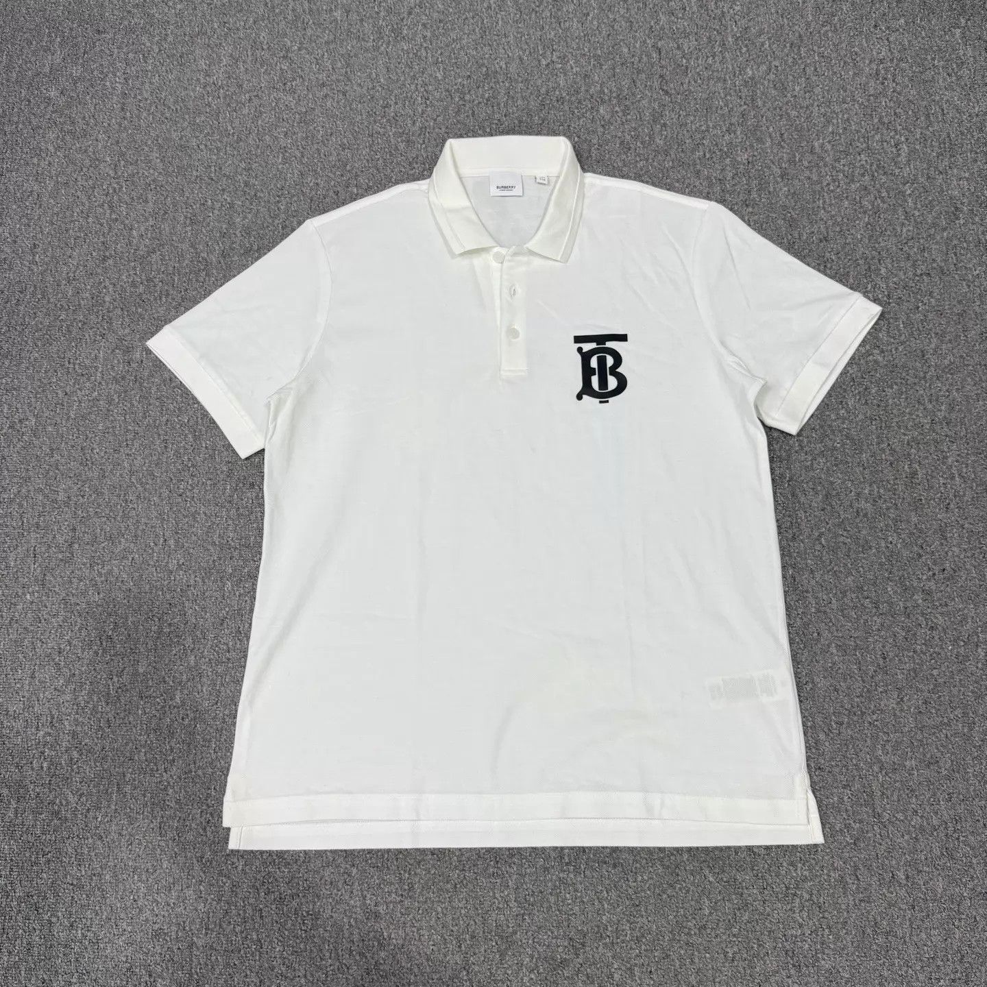 Burberry Burberry White Chest TB Logo Polo Shirt XXL 99 New Size US XXL / EU 58 / 5 - 1 Thumbnail