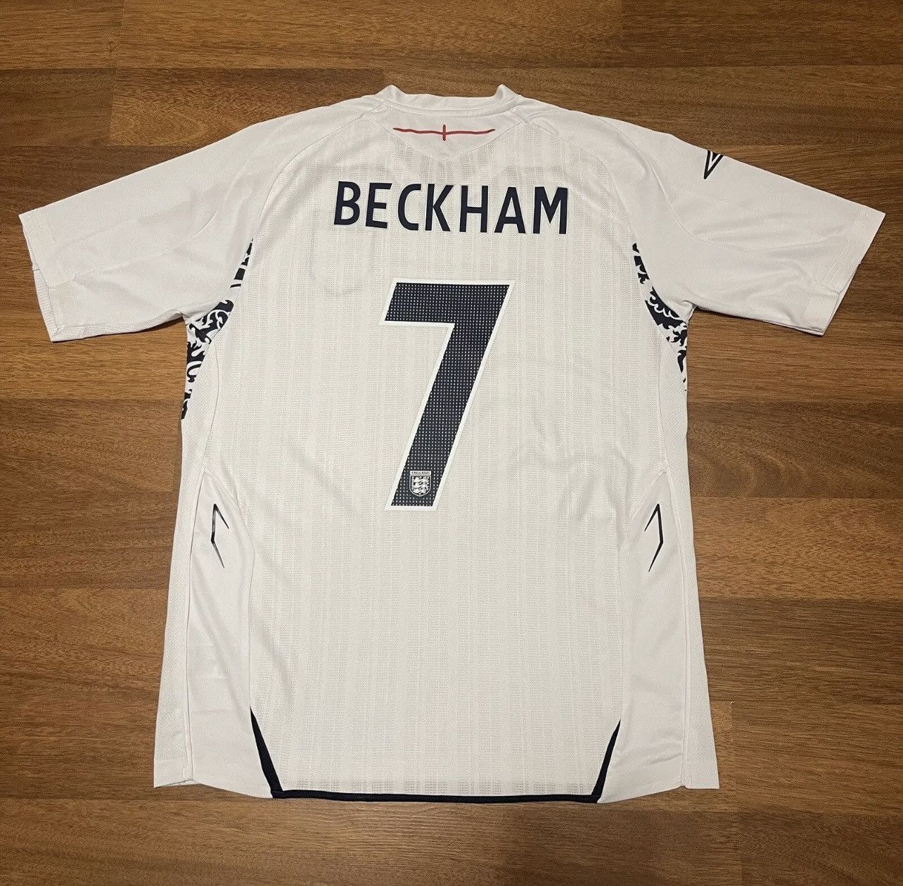 Umbro ENGLAND UMBRO 2007/2009 FOOTBALL HOME JERSEY #7 BECKHAM | Grailed