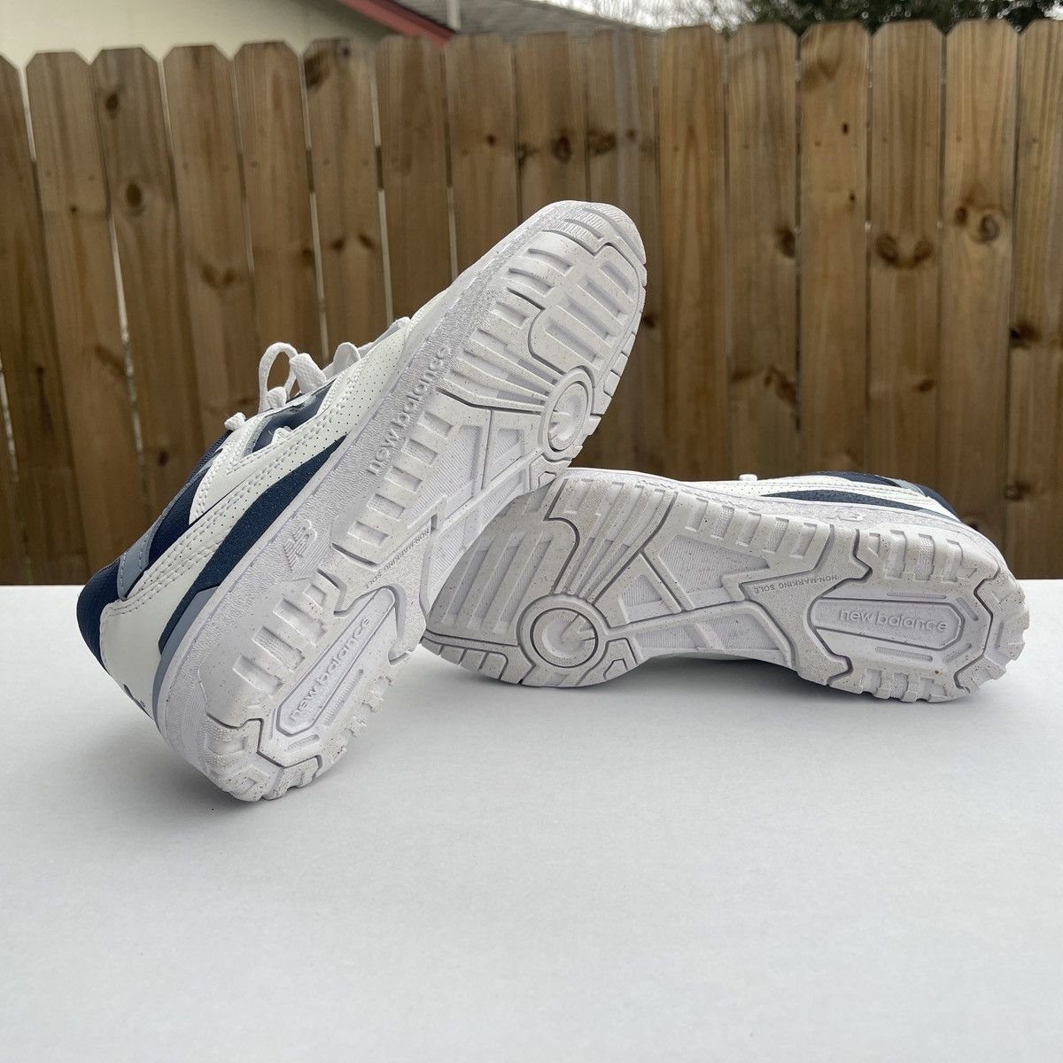 New Balance New Balance 550 White Vintage Indigo Women size 8 Size US 8 / IT 38 - 7 Thumbnail