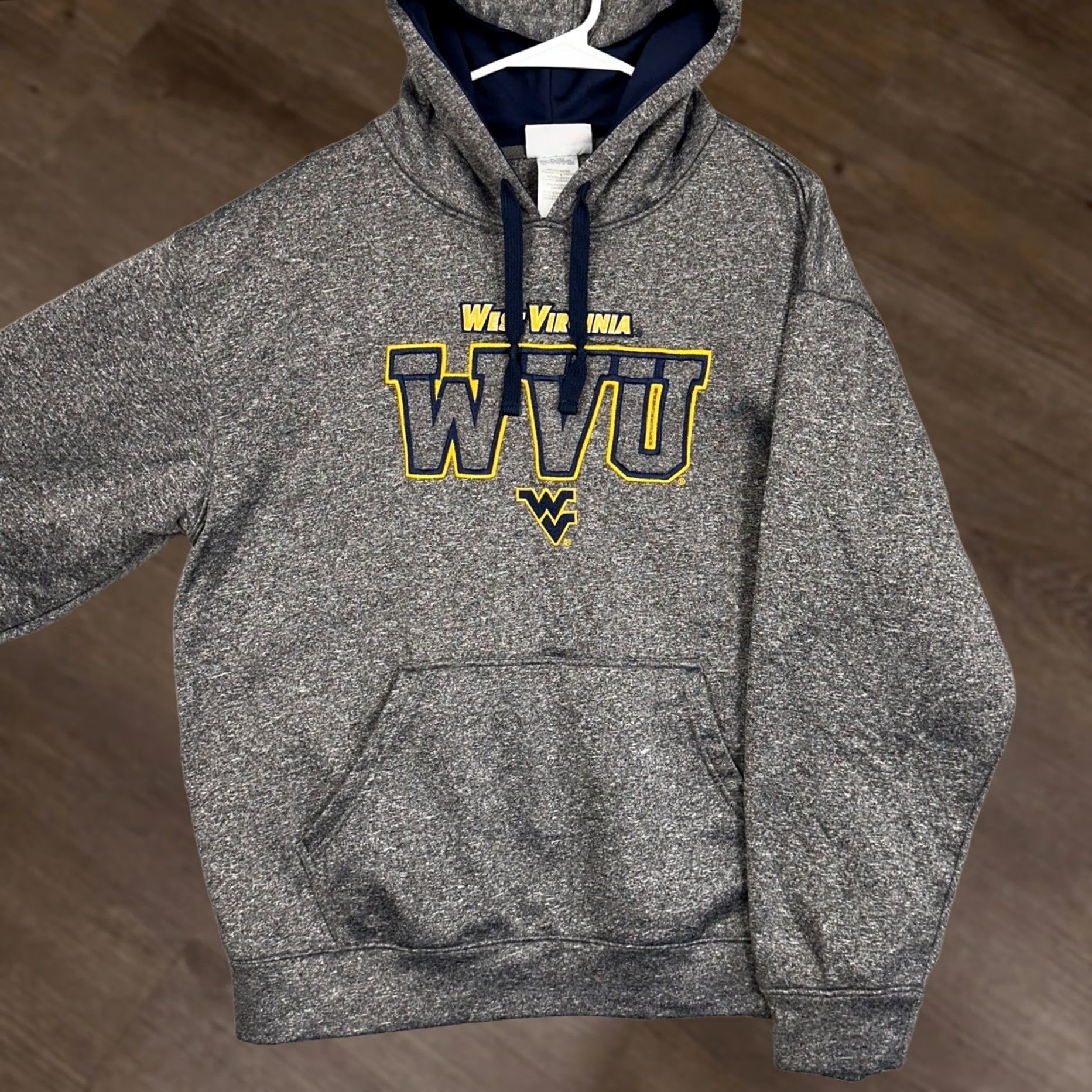 Vintage West Virginia Mountaineers Hoodie Mens Large Gray Pocket Majestic EUC Size US L / EU 52-54 / 3 - 1 Thumbnail