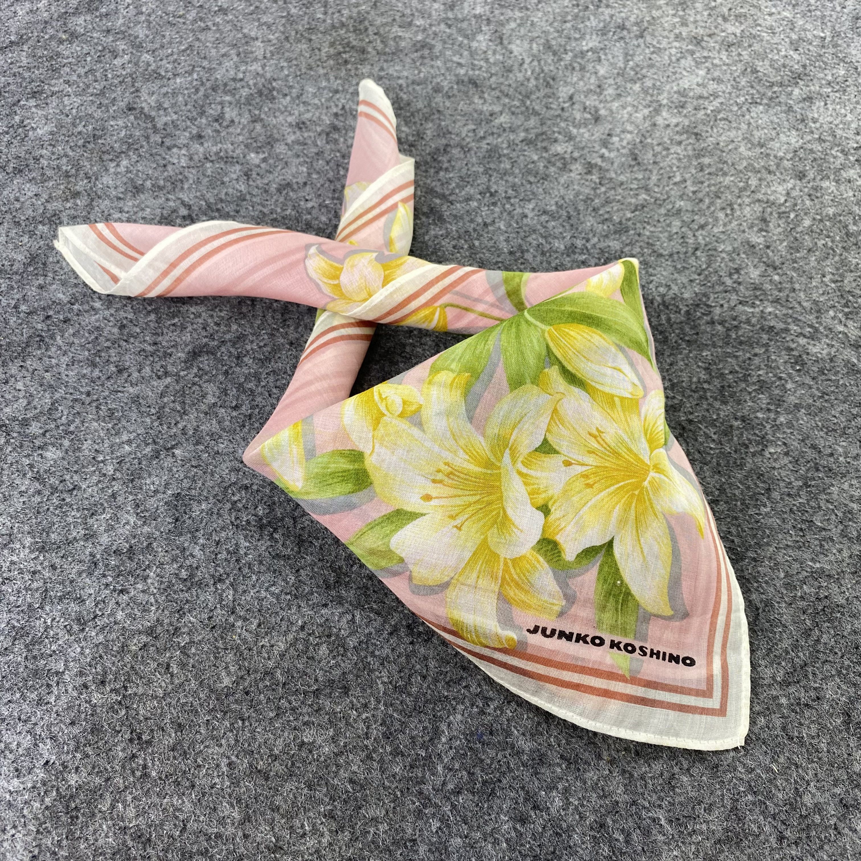 Japanese Brand Junko Koshino Handkerchief / Bandana / Neckerchief-B692 Size ONE SIZE - 1 Thumbnail