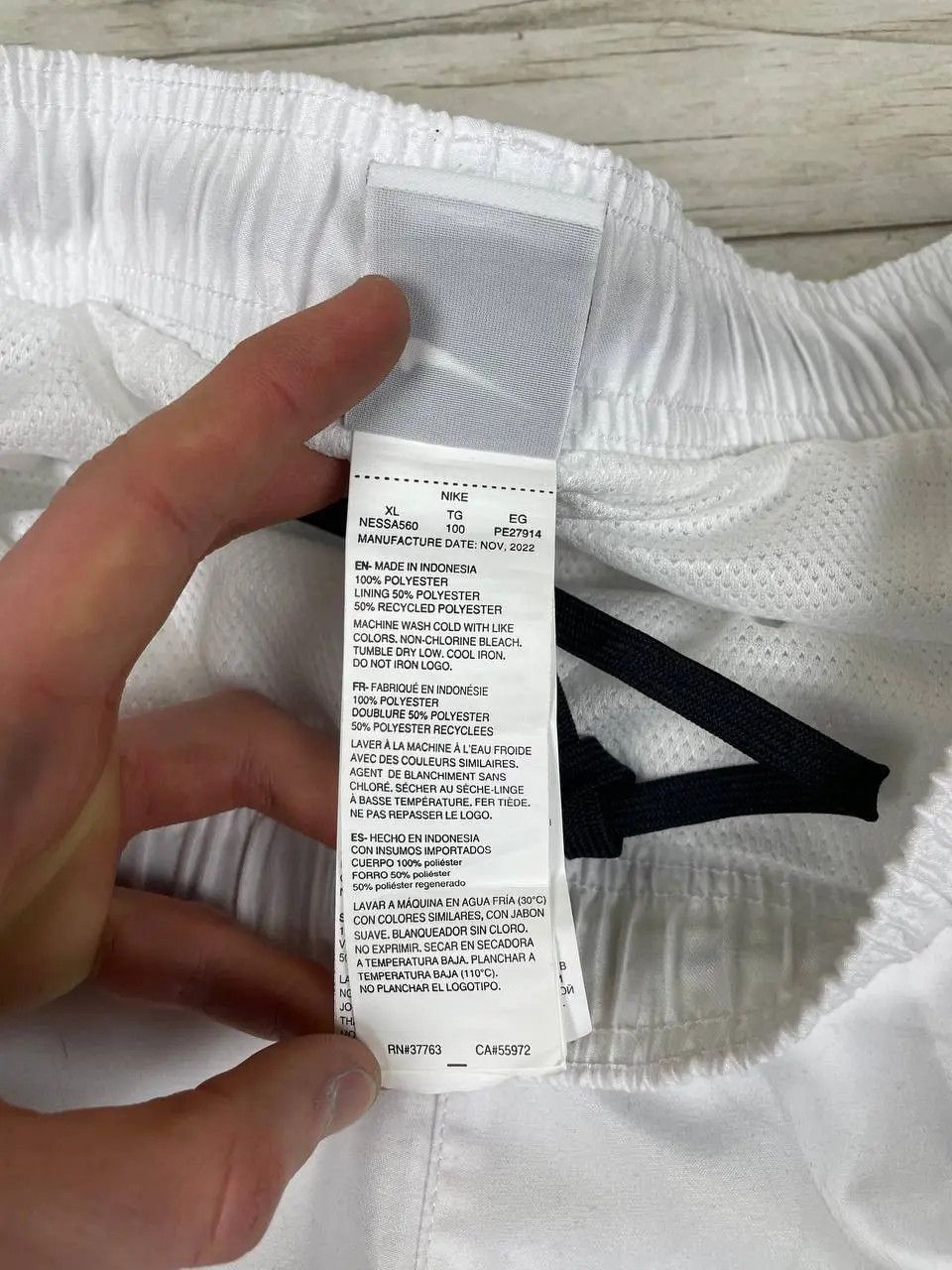 Nike Vintage Nike Nylon Drill Shorts 00s White Men Size XL Size US 36 / EU 52 - 7 Thumbnail