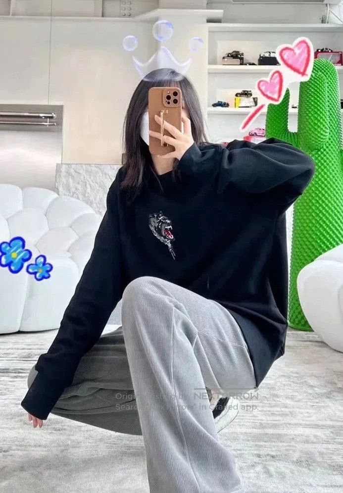 Givenchy Givenchy Black Back Logo Sweatshirt. Size US M / EU 48-50 / 2 - 4 Thumbnail