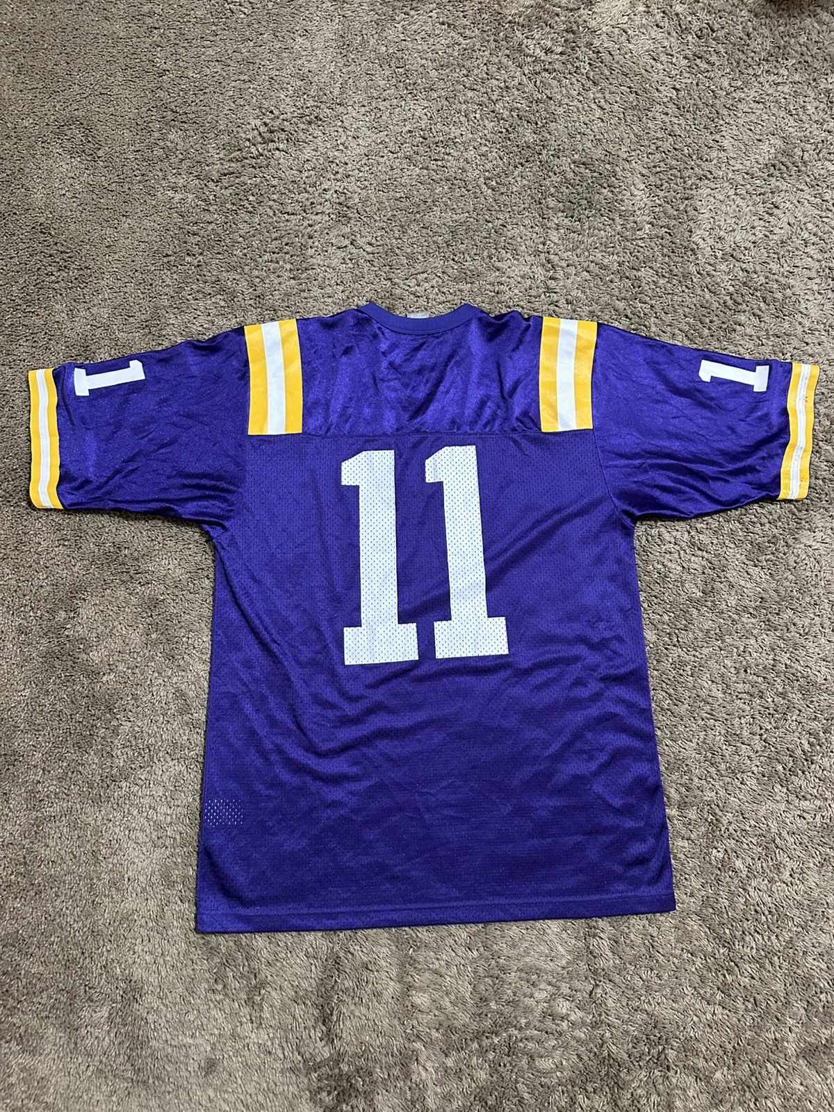 NCAA × Nike × Vintage Vintage Nike NCAA LSU Tigers jersey size large Size US L / EU 52-54 / 3 - 6 Thumbnail