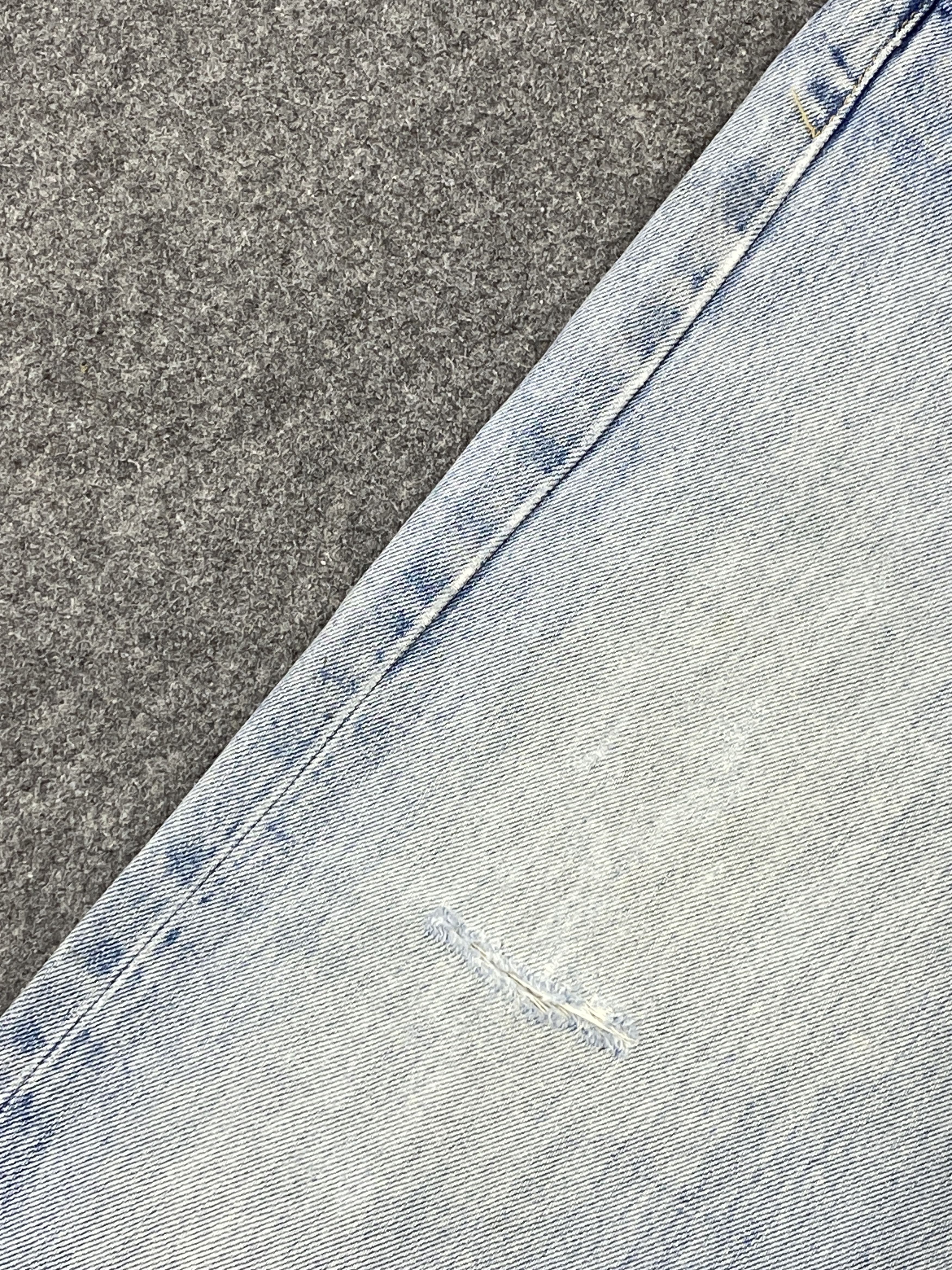 Levi's Vintage Levi's 501 Light Washed Distressed Jeans DP2326 Size US 31 - 8 Thumbnail