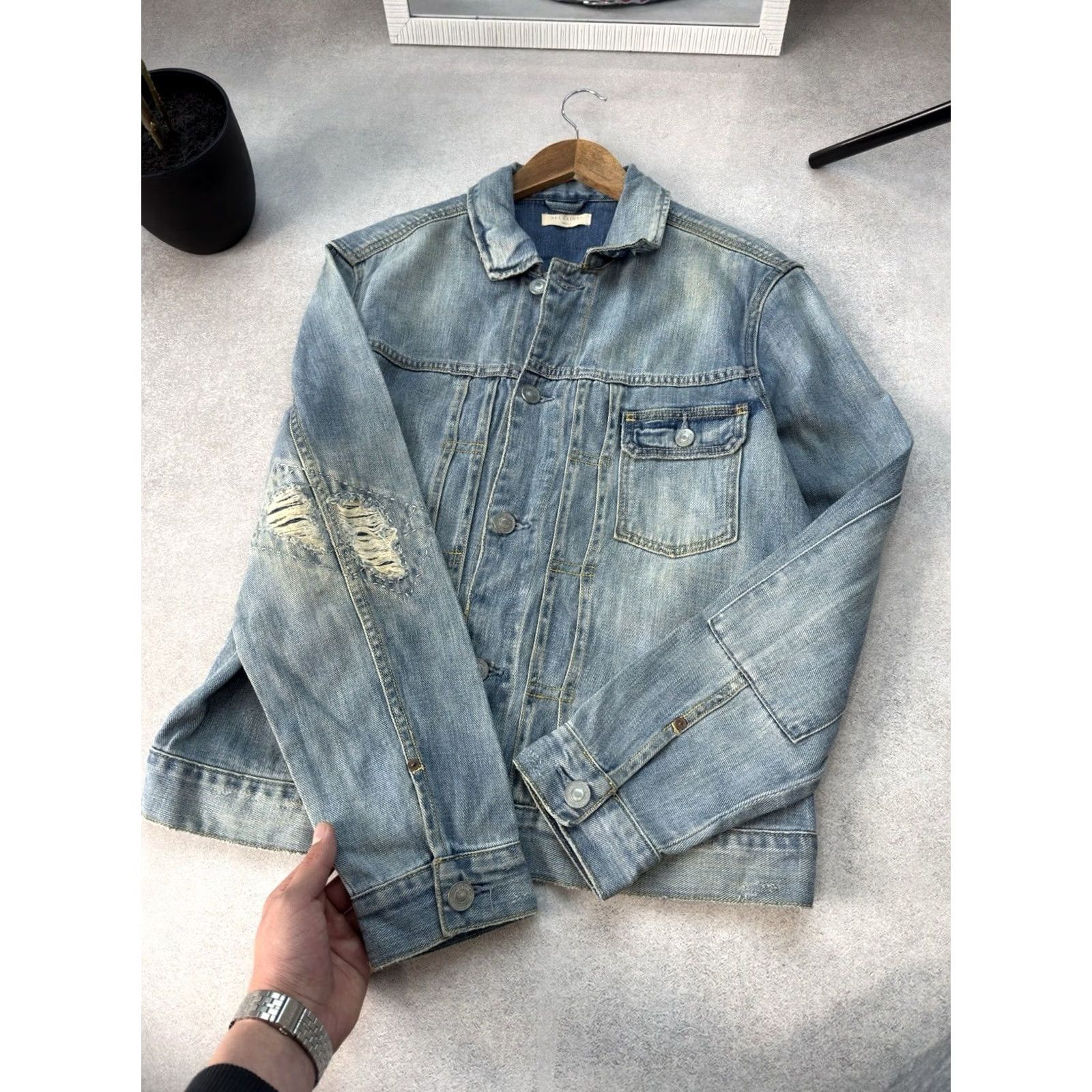 Allsaints AllSaints Denim Jacket Distressed Vintage Blue Button Casual Mens S Size US S / EU 44-46 / 1 - 7 Thumbnail
