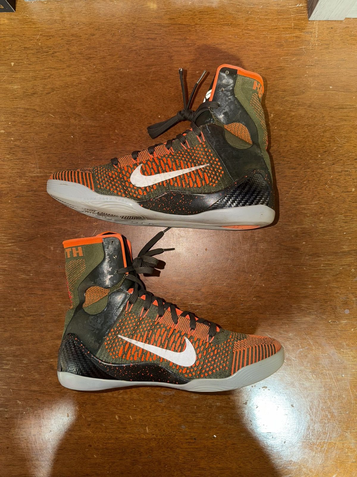 Nike Nike Kobe 9 Elite Strategy size 9.5 Size US 9.5 / EU 42-43 - 2 Thumbnail