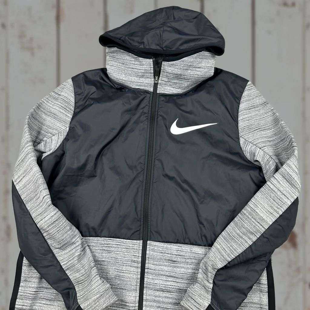 Nike Nike Jacket Men L Gray Black Hybrid Therma Fit Dri Fit Hood Full Zip Pockets Windbreaker Sports Style Mens Size US L / EU 52-54 / 3 - 1 Thumbnail