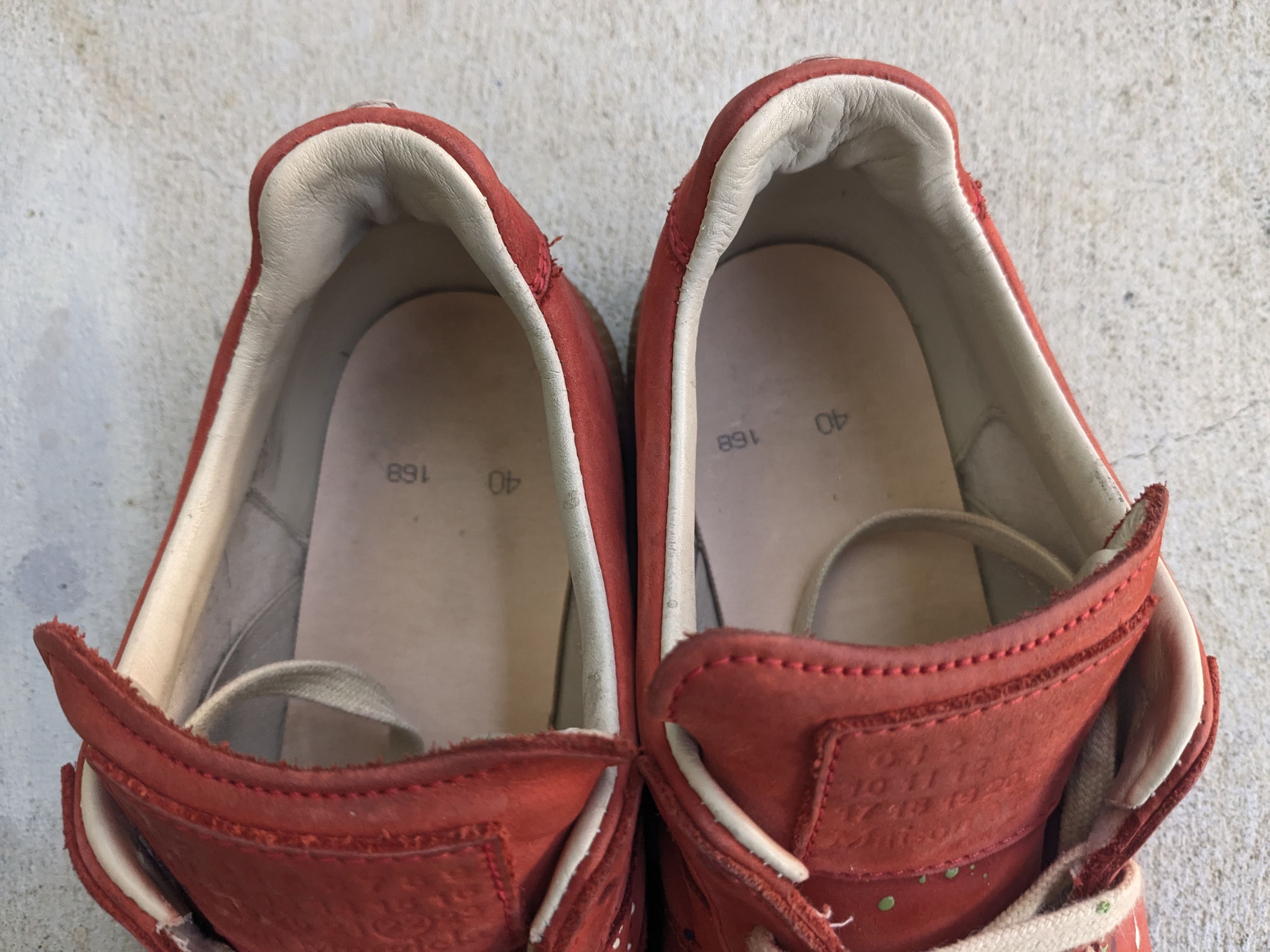 Maison Margiela Maison Margiela GAT Replica Red Paint Splatter 7 40 Size US 7 / EU 40 - 3 Thumbnail