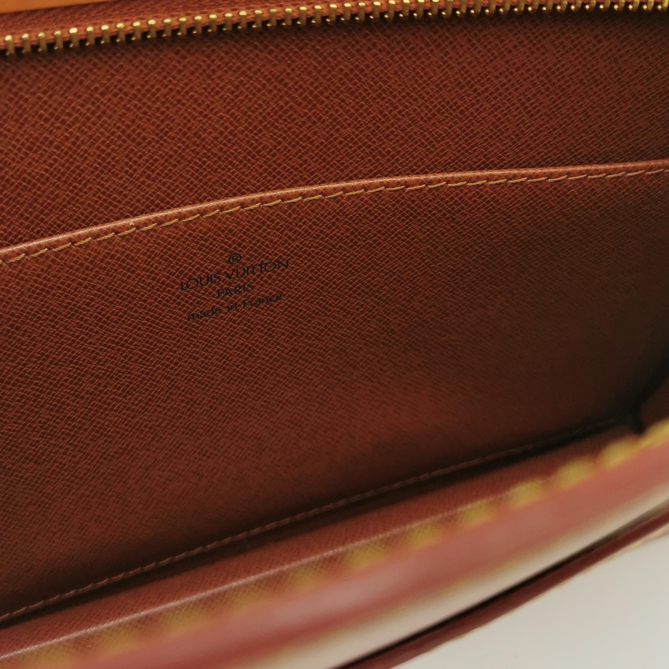 Louis Vuitton Louis Vuitton (LV) Cowhide Solid Color Water Ripple Second- Size ONE SIZE - 2 Thumbnail