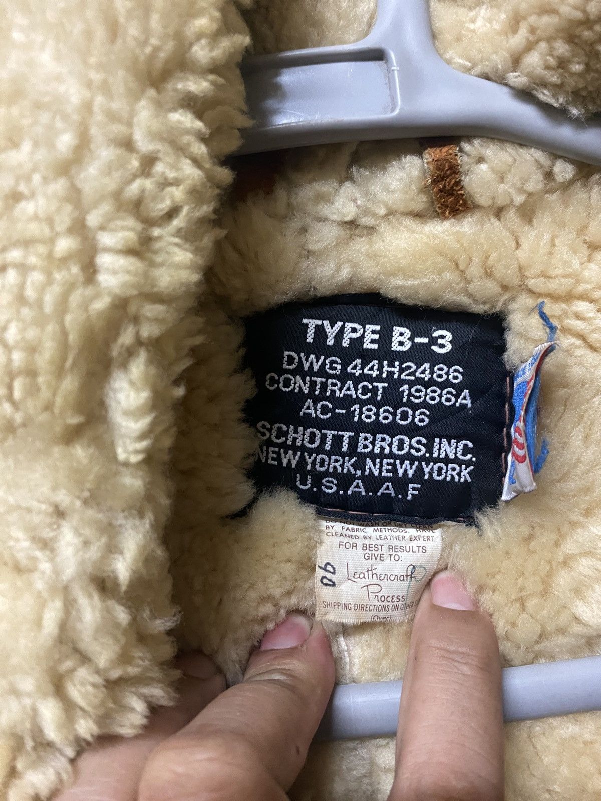 Schott 80s B3 SCHOTT Air Force shearling Flight sheepskin leather Size US M / EU 48-50 / 2 - 7 Thumbnail