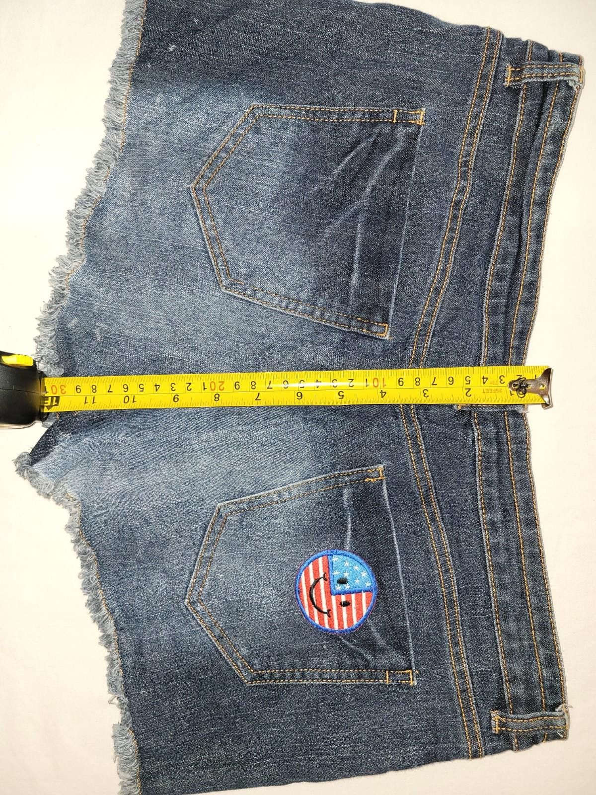 Designer No Boundries juniors size 13 jean shorts Size 30" / US 8 / IT 44 - 6 Thumbnail