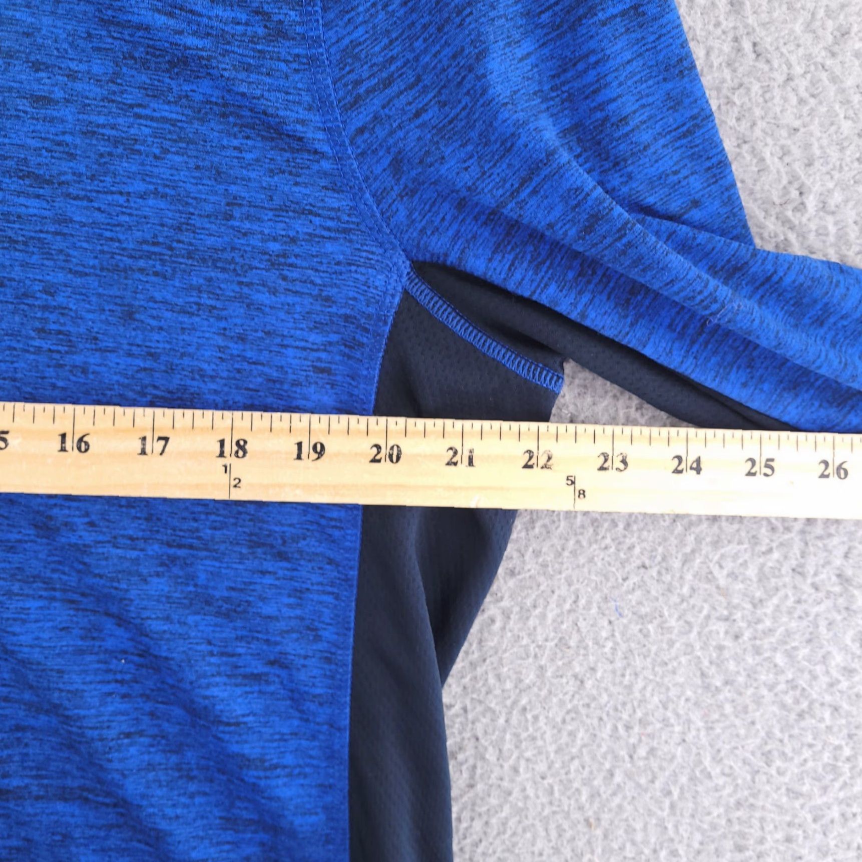 Vintage Russell Mens Large Blue Running Thin Lightweight Polyester Shirt T-Shirt Size US L / EU 52-54 / 3 - 5 Thumbnail