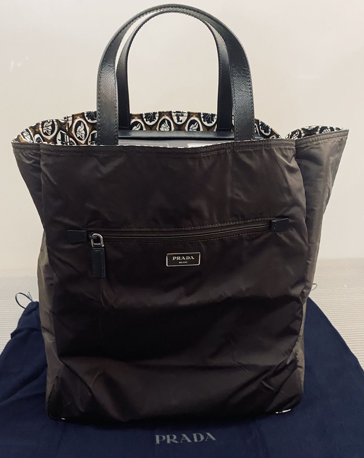 Prada Prada 🇮🇹 tabacco esquire’s techno logo reversible tote NEW Size ONE SIZE - 8 Thumbnail