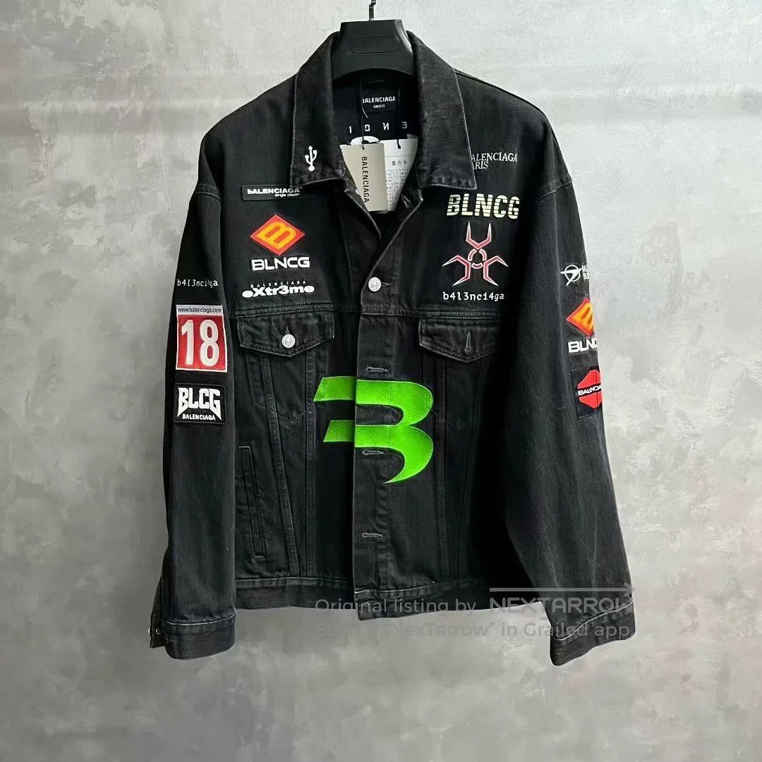 Balenciaga balenciaga black embroidered denim jacket. Size US XS / EU 42 / 0 - 1 Thumbnail