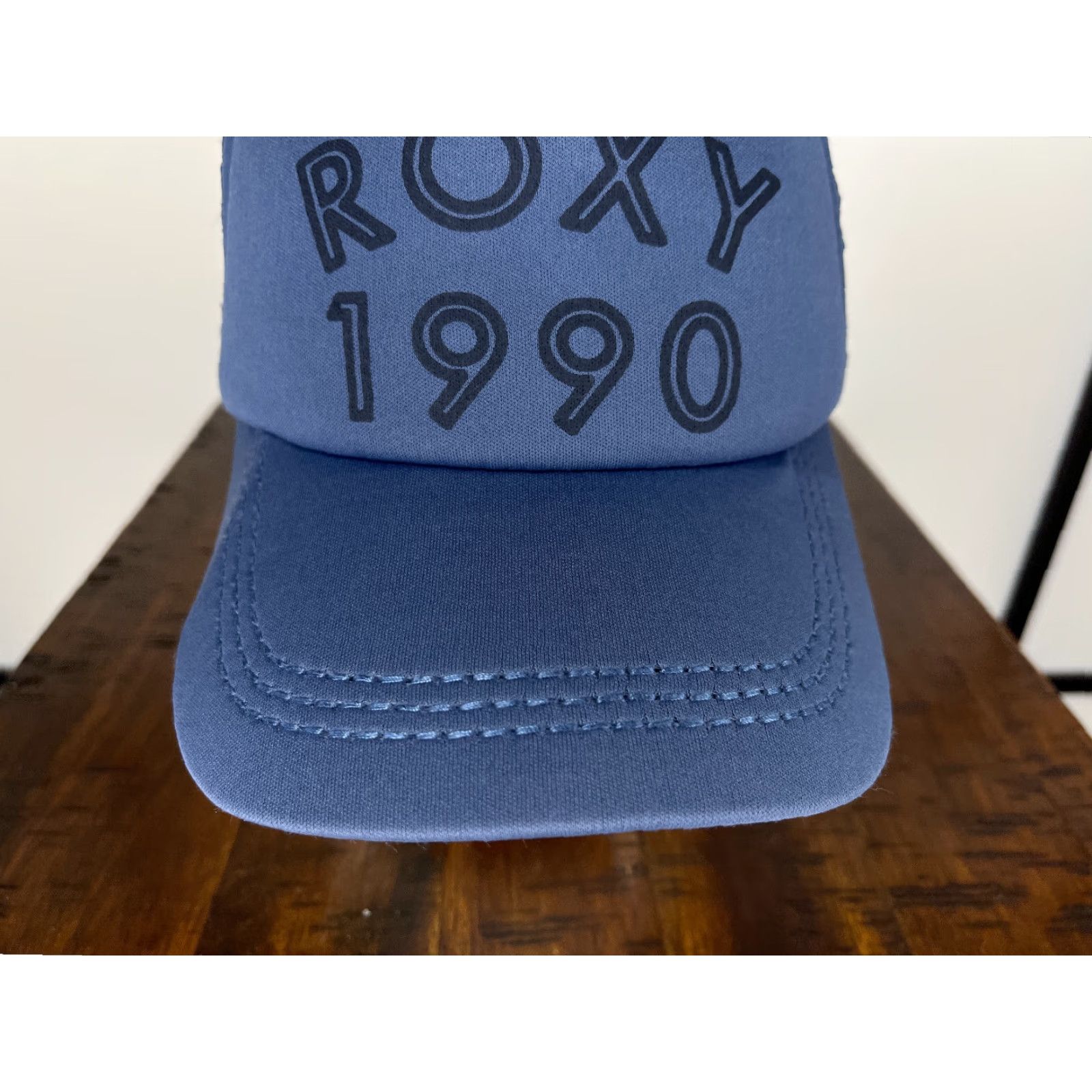 Vintage ROXY Hat Cap Trucker One Size Blue Womens Polyester Outdoors Adjustable Logo Classic Style 90s Beach Outdoor Size ONE SIZE - 3 Thumbnail