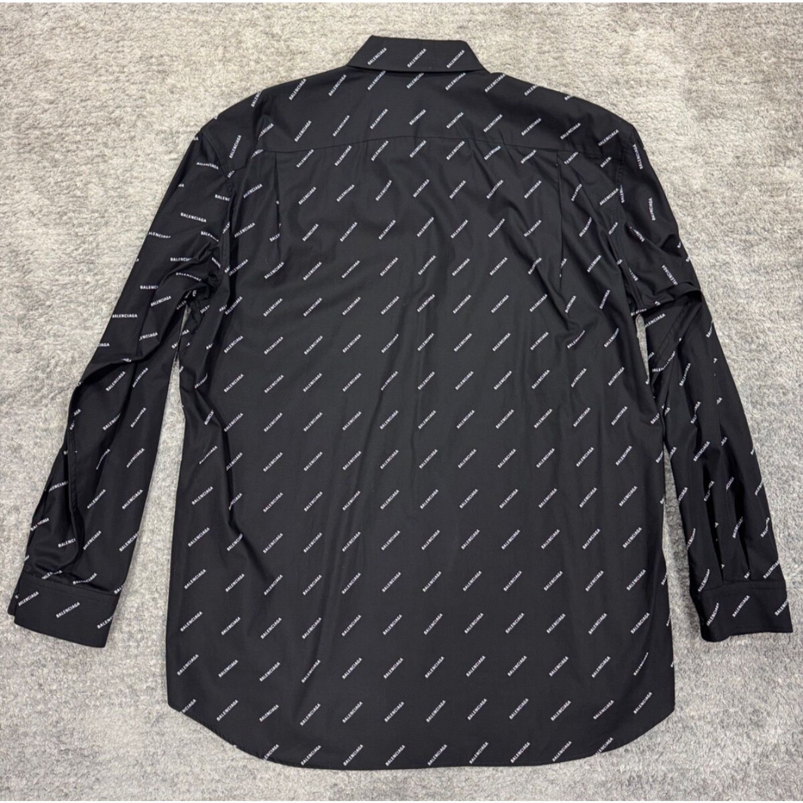 Balenciaga Balenciaga Black White All Over Logo Long Sleeve Button Up Size US M / EU 48-50 / 2 - 12 Thumbnail