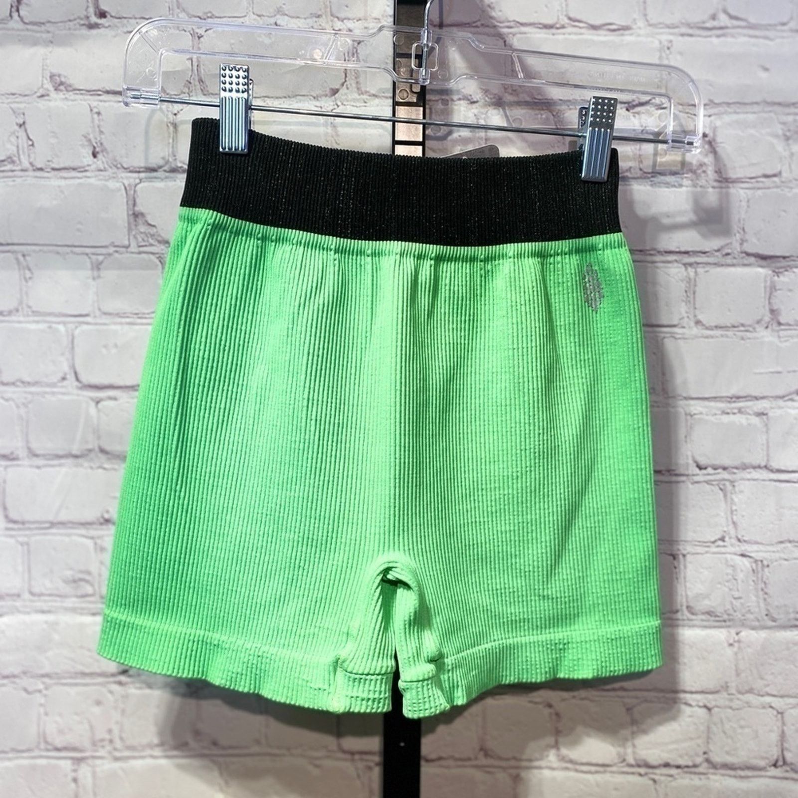 Free People NWT Free people shorts, green & black Size 28" / US 6 / IT 42 - 1 Thumbnail