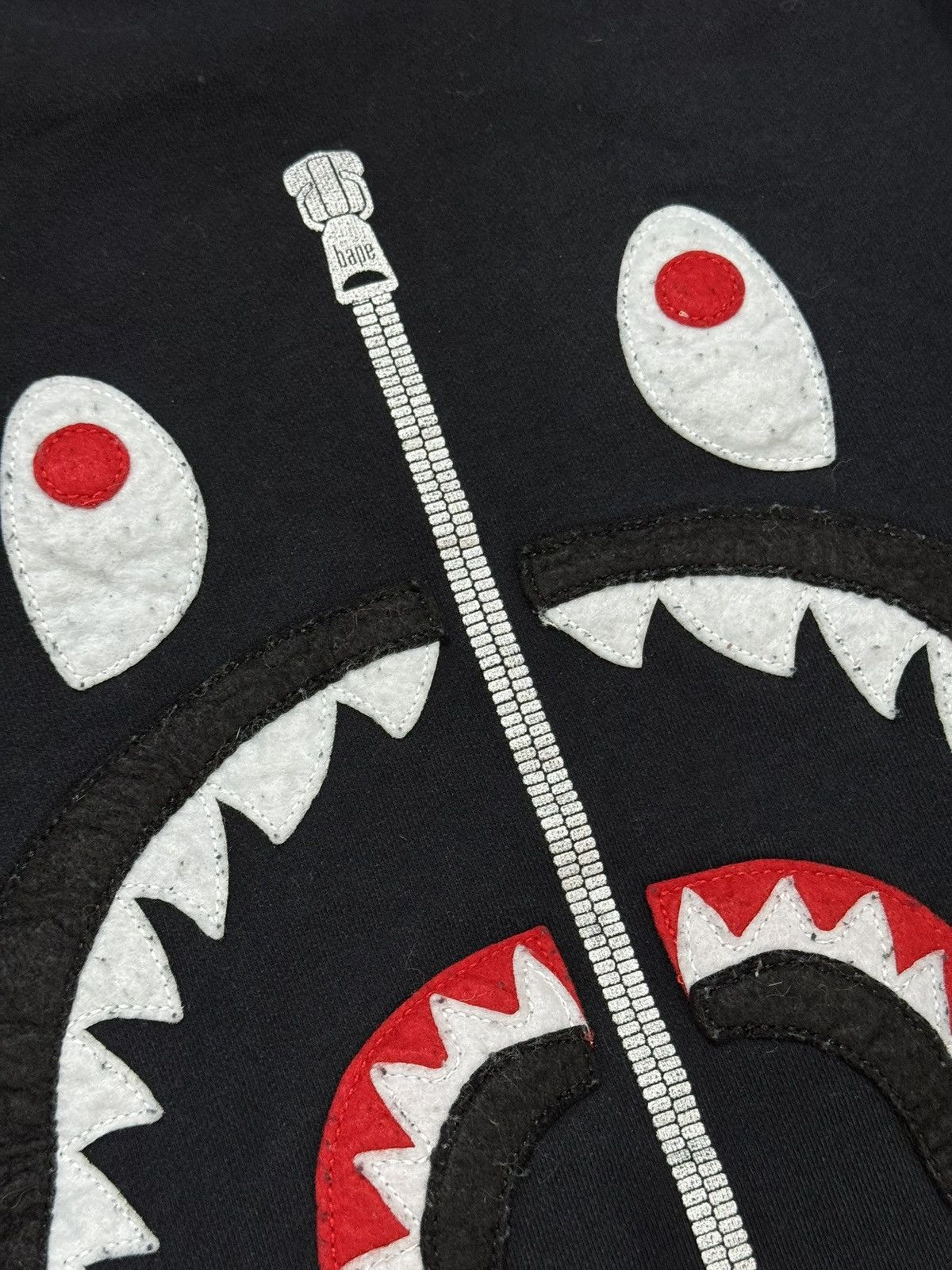 Bape BAPE Patched Shark Crewneck 'Black' FW21 Size US M / EU 48-50 / 2 - 5 Thumbnail