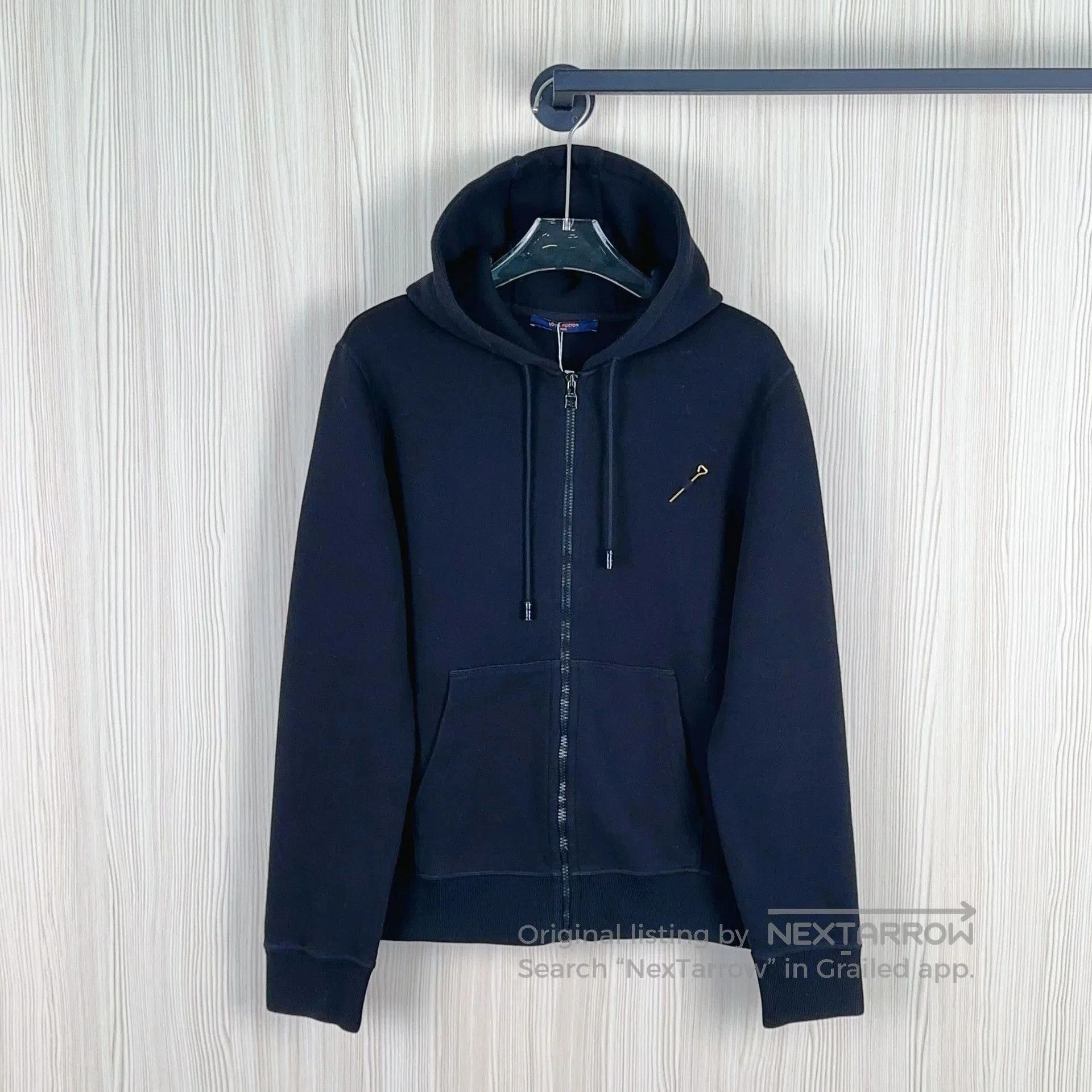 Louis Vuitton louis vuitton navy hooded sweatshirt size M. Size US M / EU 48-50 / 2 - 1 Thumbnail