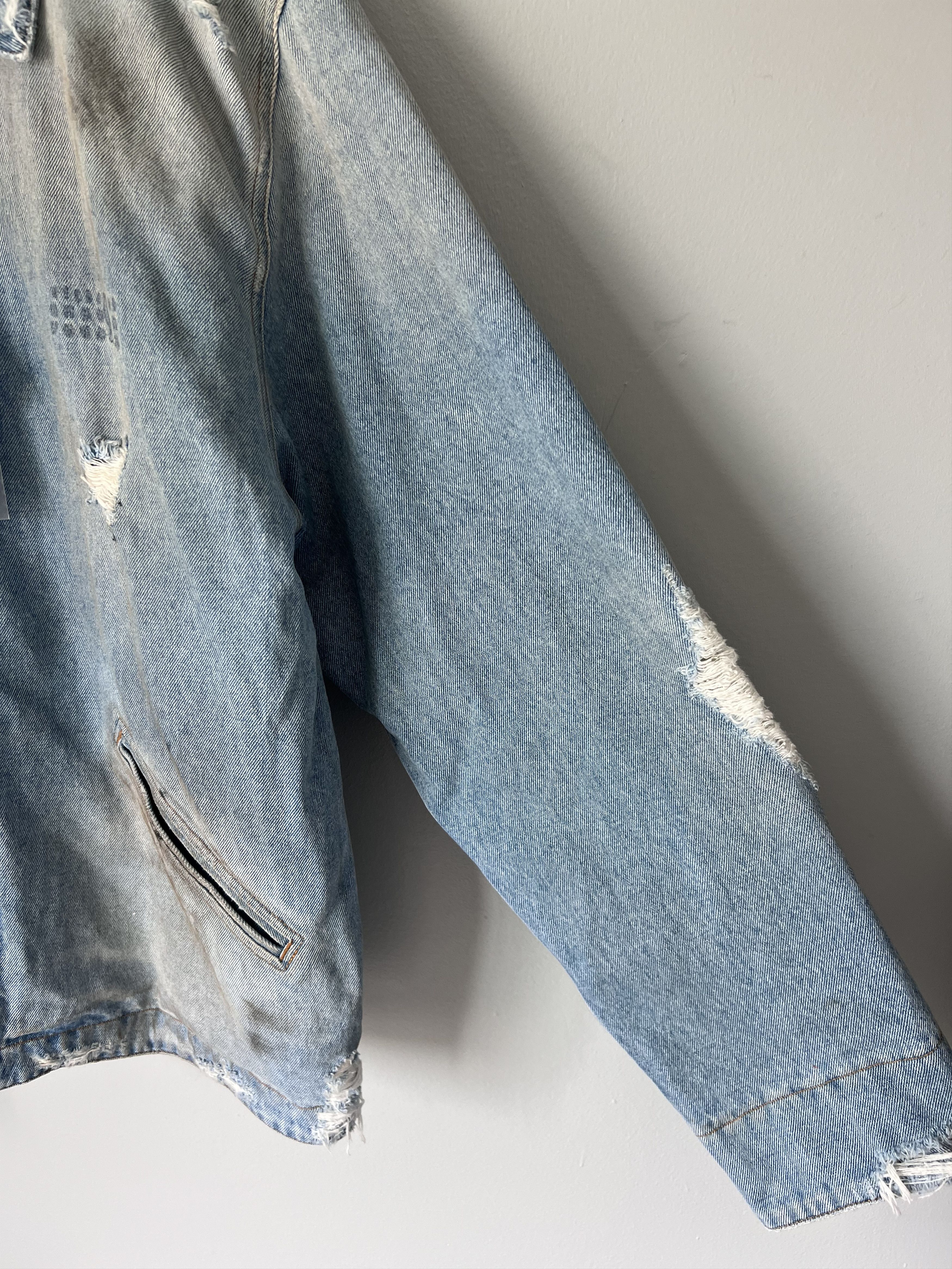 Maison Margiela MM6 Maison Margiela Distressed Denim Chore Jacket Size US M / EU 48-50 / 2 - 5 Thumbnail