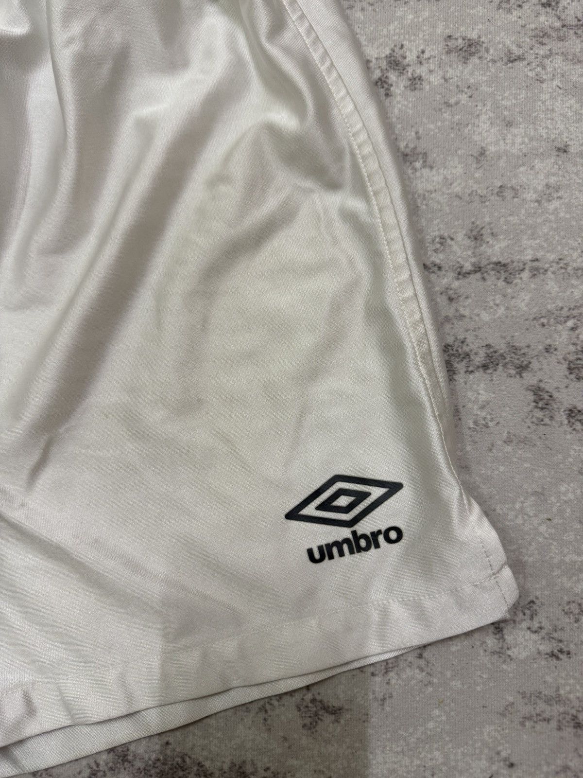 Umbro Vintage 90s Umbro ProducedBy Descente Nylon Sportswear Pants Size US 26 / EU 42 - 4 Thumbnail