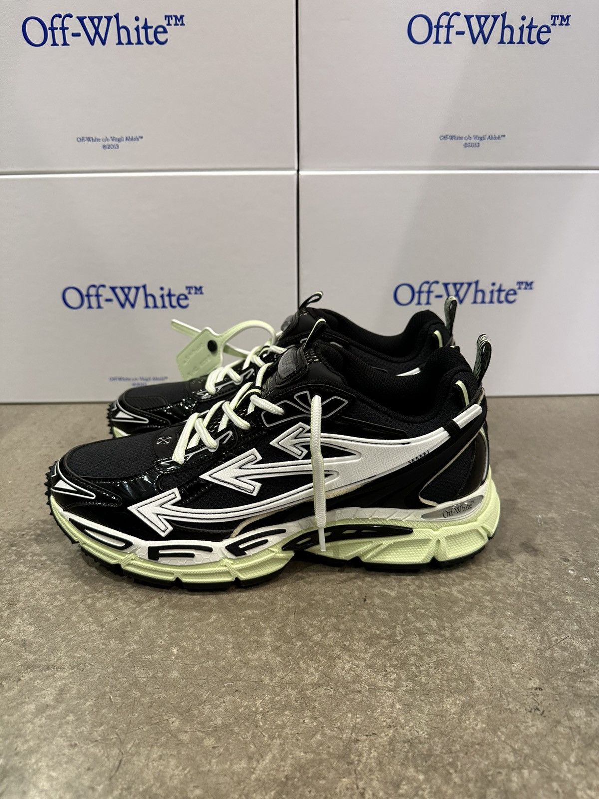 Off-White OFF-WHITE - Be Right Back Sneakers Black Lime Size US 9 / EU 42 - 3 Thumbnail