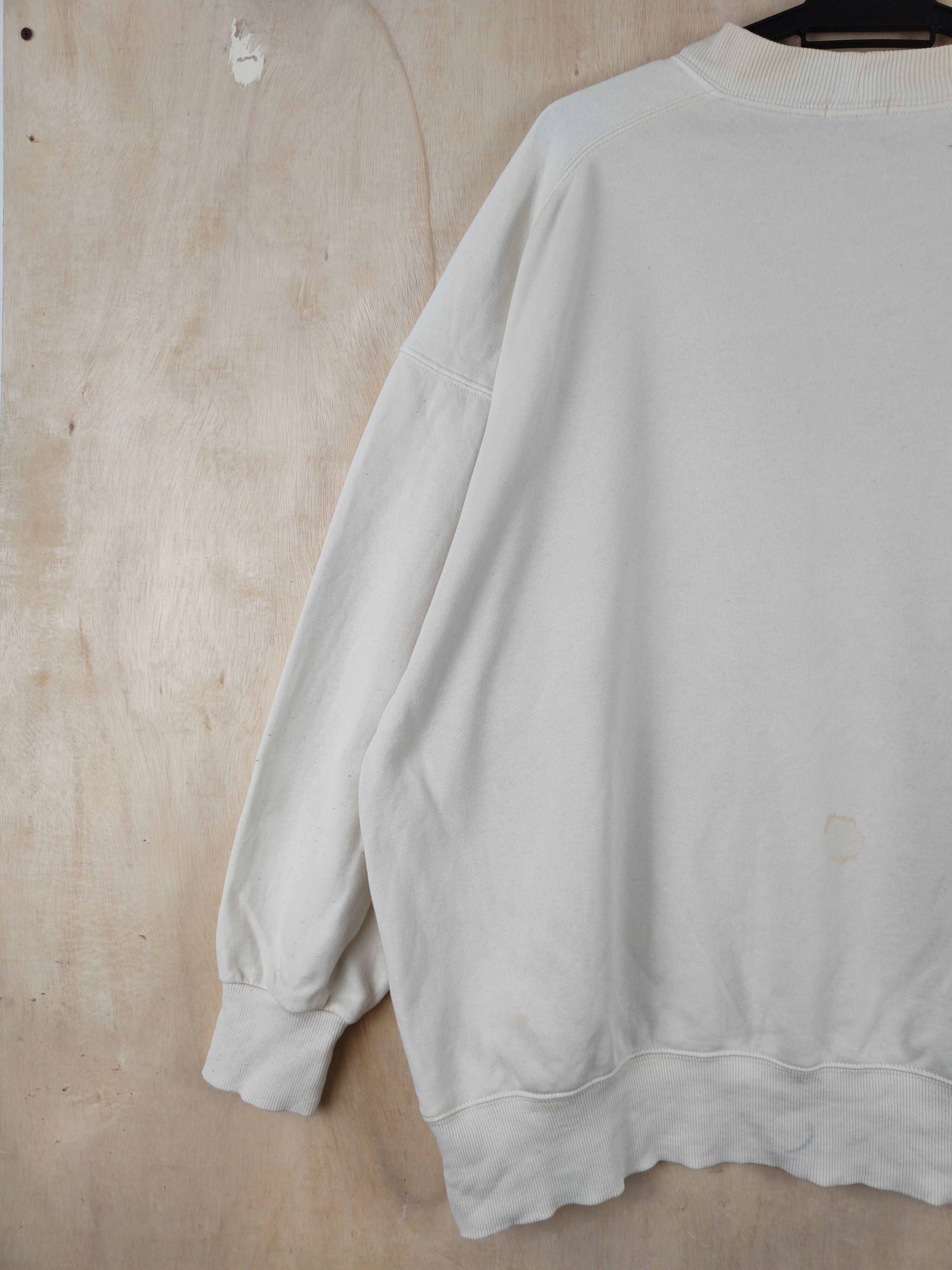 GU × Japanese Brand × Vintage GU Cream vintage japan Sweatshirts #S2469 Size US L / EU 52-54 / 3 - 9 Thumbnail